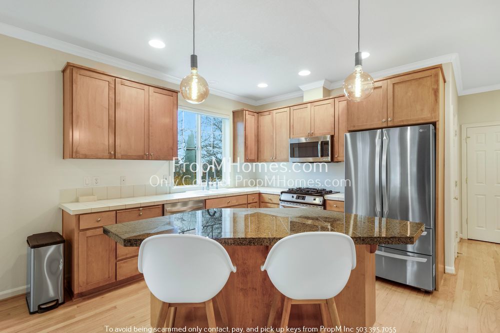 Spacious Hillsdale Home with Private Balcony, Garage & Central A/C! property image