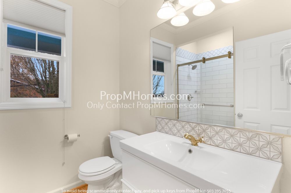 Spacious Hillsdale Home with Private Balcony, Garage & Central A/C! property image