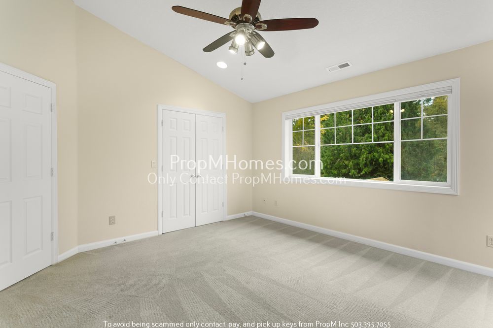 Spacious Hillsdale Home with Private Balcony, Garage & Central A/C! property image
