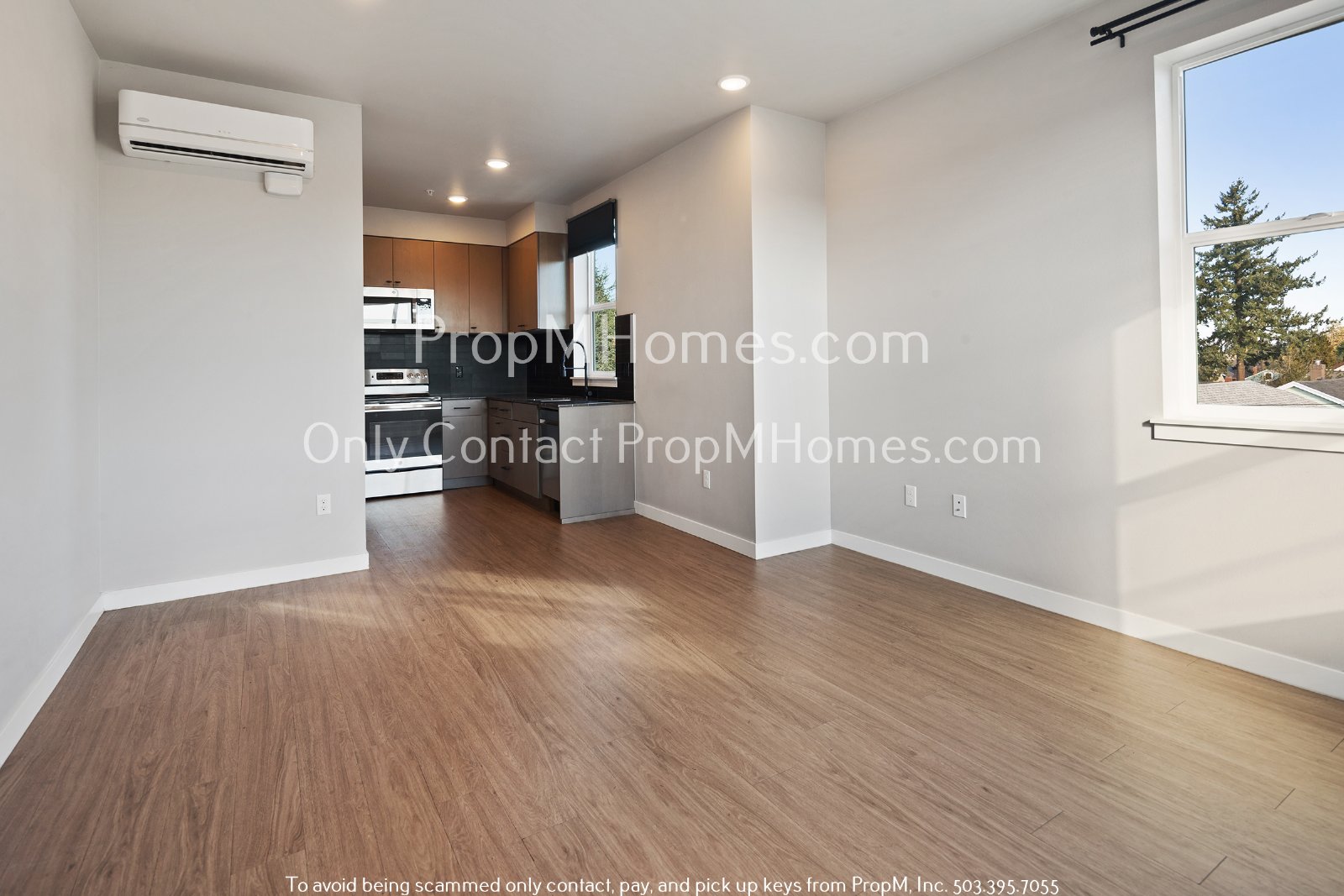 Charming Studio in Arbor Lodge! Modern Updates! Plenty of Light! property image