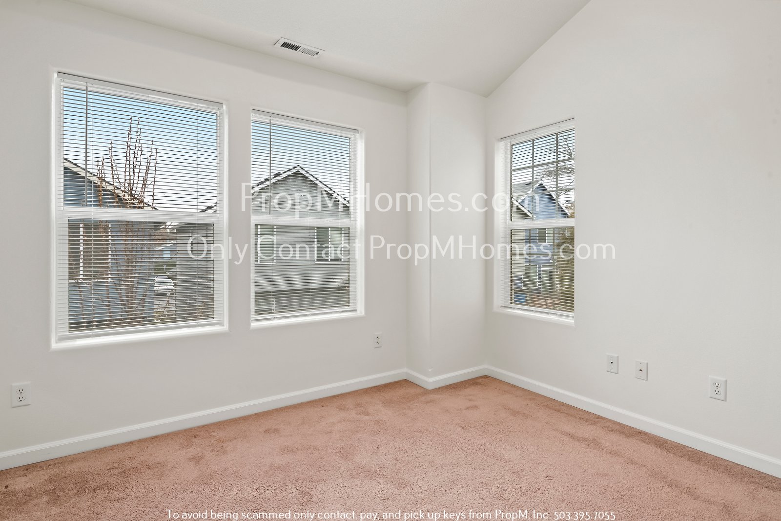 Cozy Three Bedroom Home in SE! property image