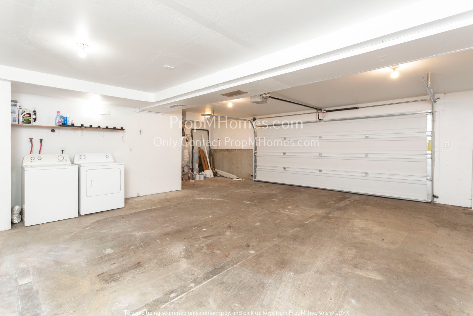 Stunning Five-Bedroom Rental in Milwaukie, Oregon: Your Perfect Home Awaits! property image