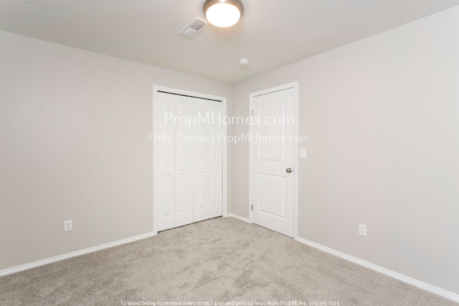 Stunning Five-Bedroom Rental in Milwaukie, Oregon: Your Perfect Home Awaits! property image
