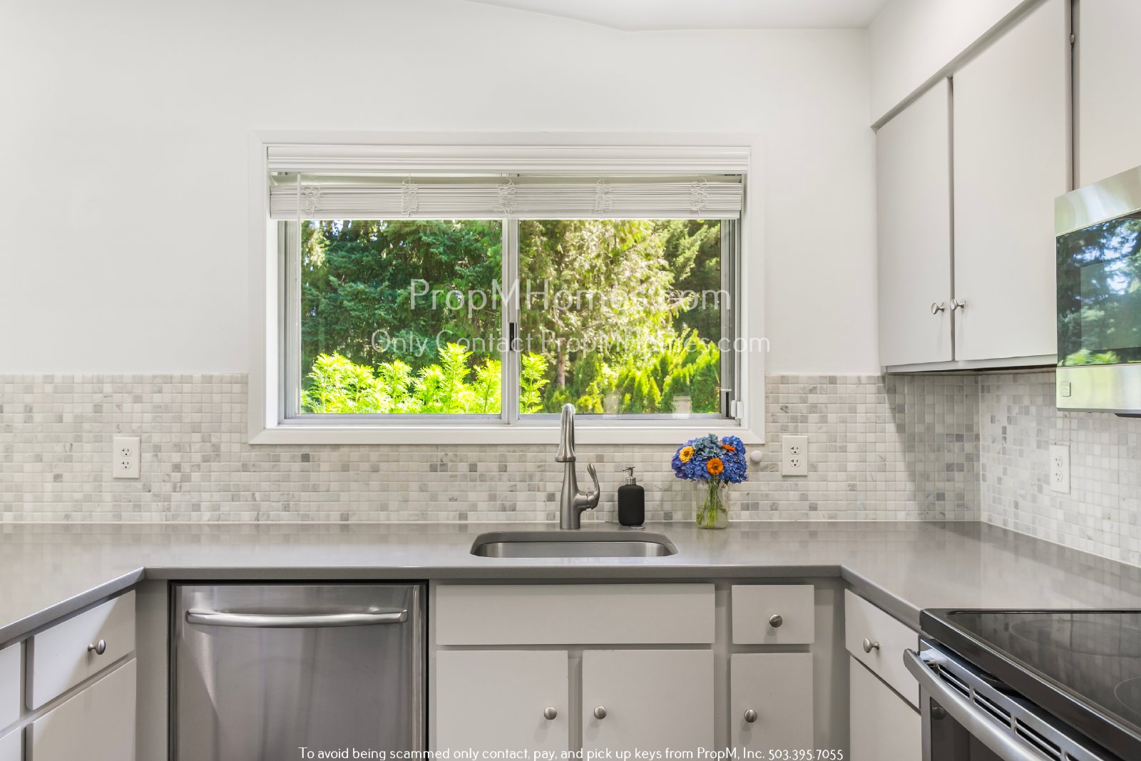 Gorgeous Three-Bedroom Home in West Linn on a Half Acre W/ Landscaping Included! property image