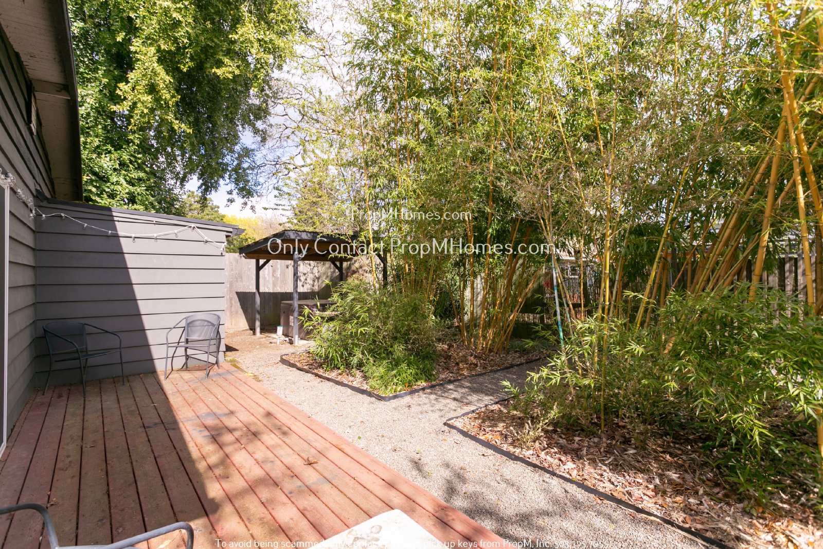 Lovely Two Bedroom Duplex In North Portland W/ Beautiful Backyard! property image