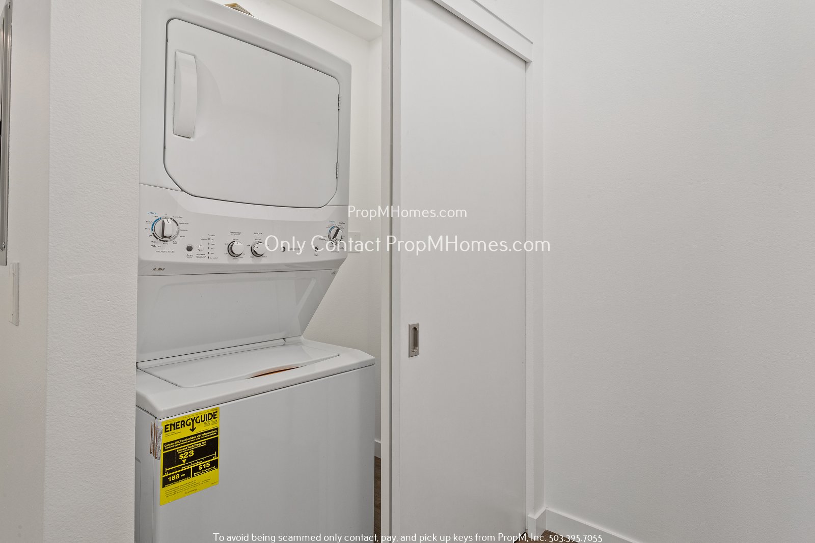 Charming Condo with Modern Amenities in Prime NE Portland Location! property image