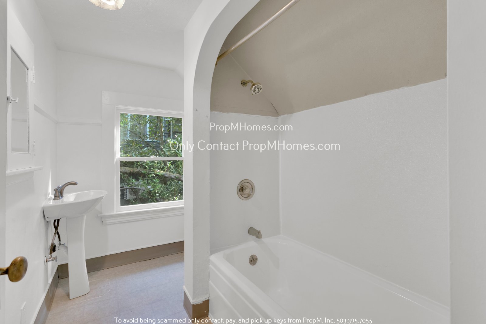 Spacious 3 Bedroom Home with Charm, Versatility, and Prime Location! property image
