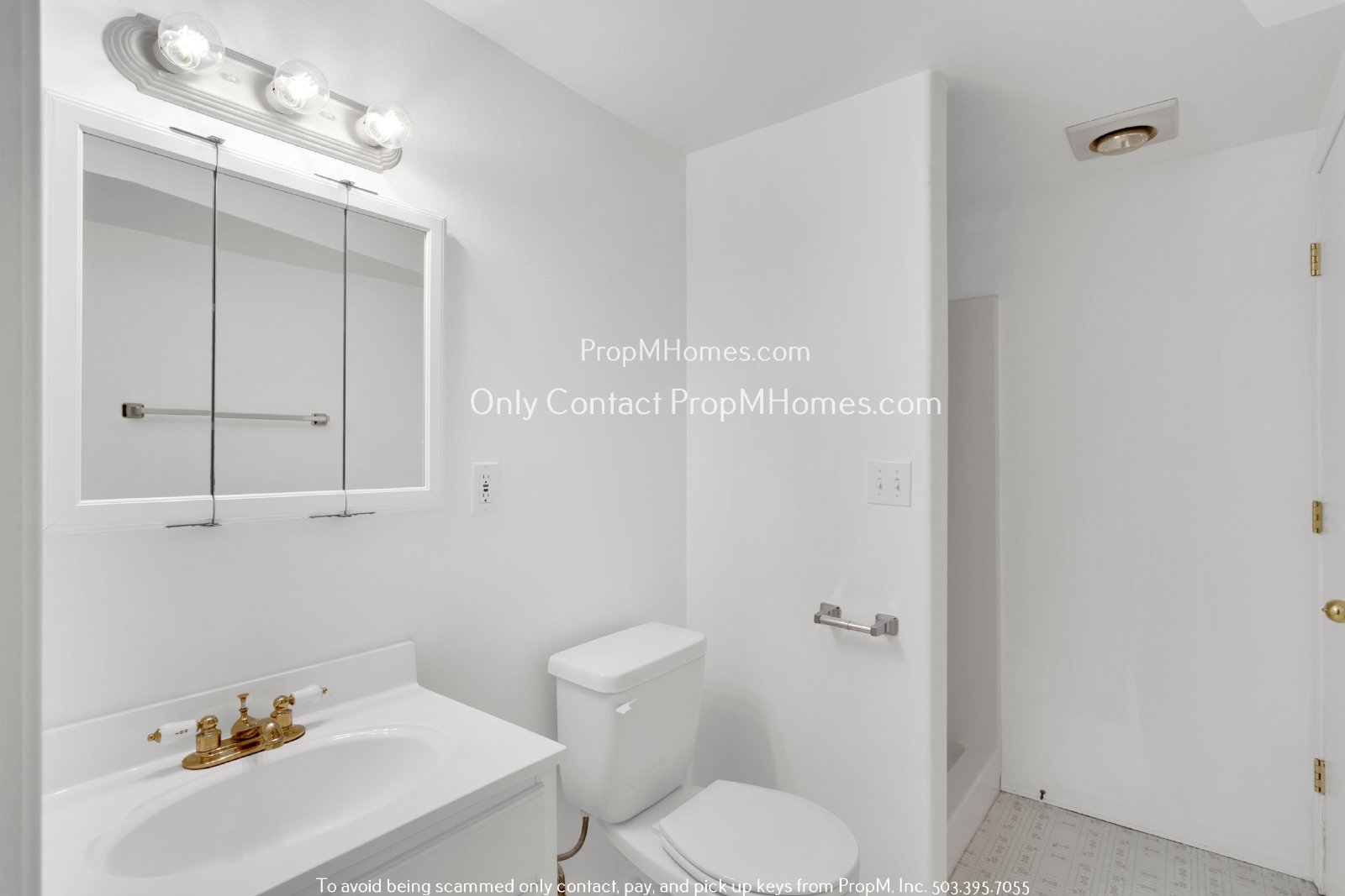 Spacious 3 Bedroom Home with Charm, Versatility, and Prime Location! property image