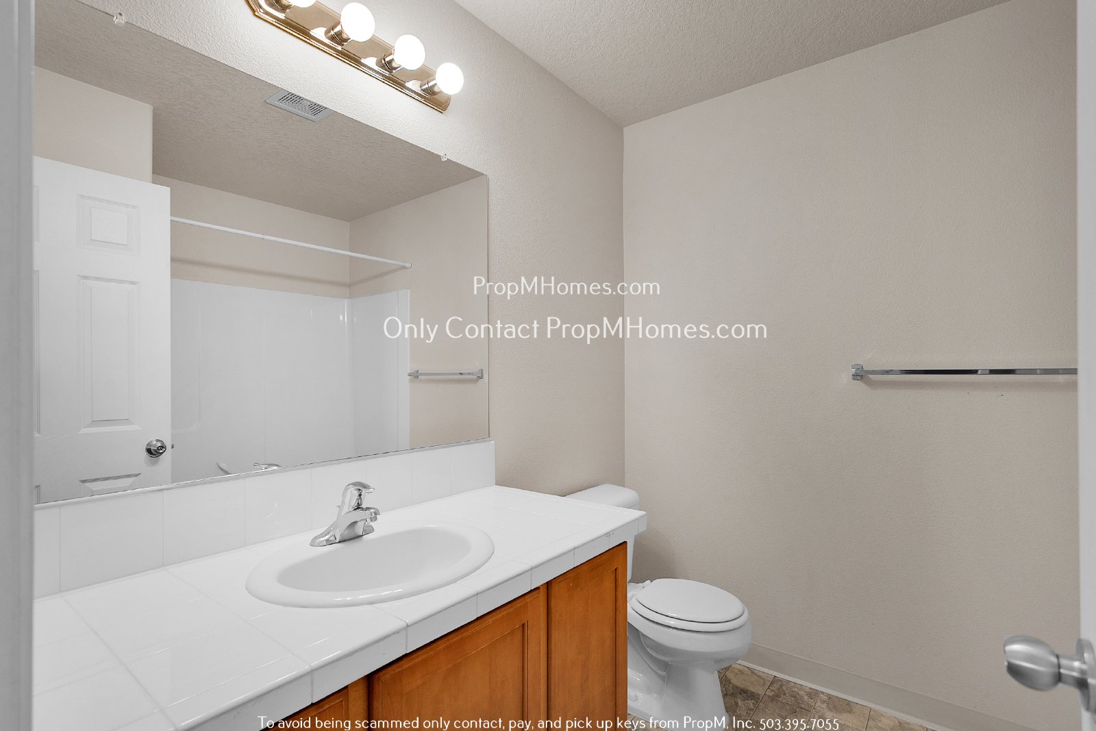 Three Bedroom Home Near Progress Ridge! property image