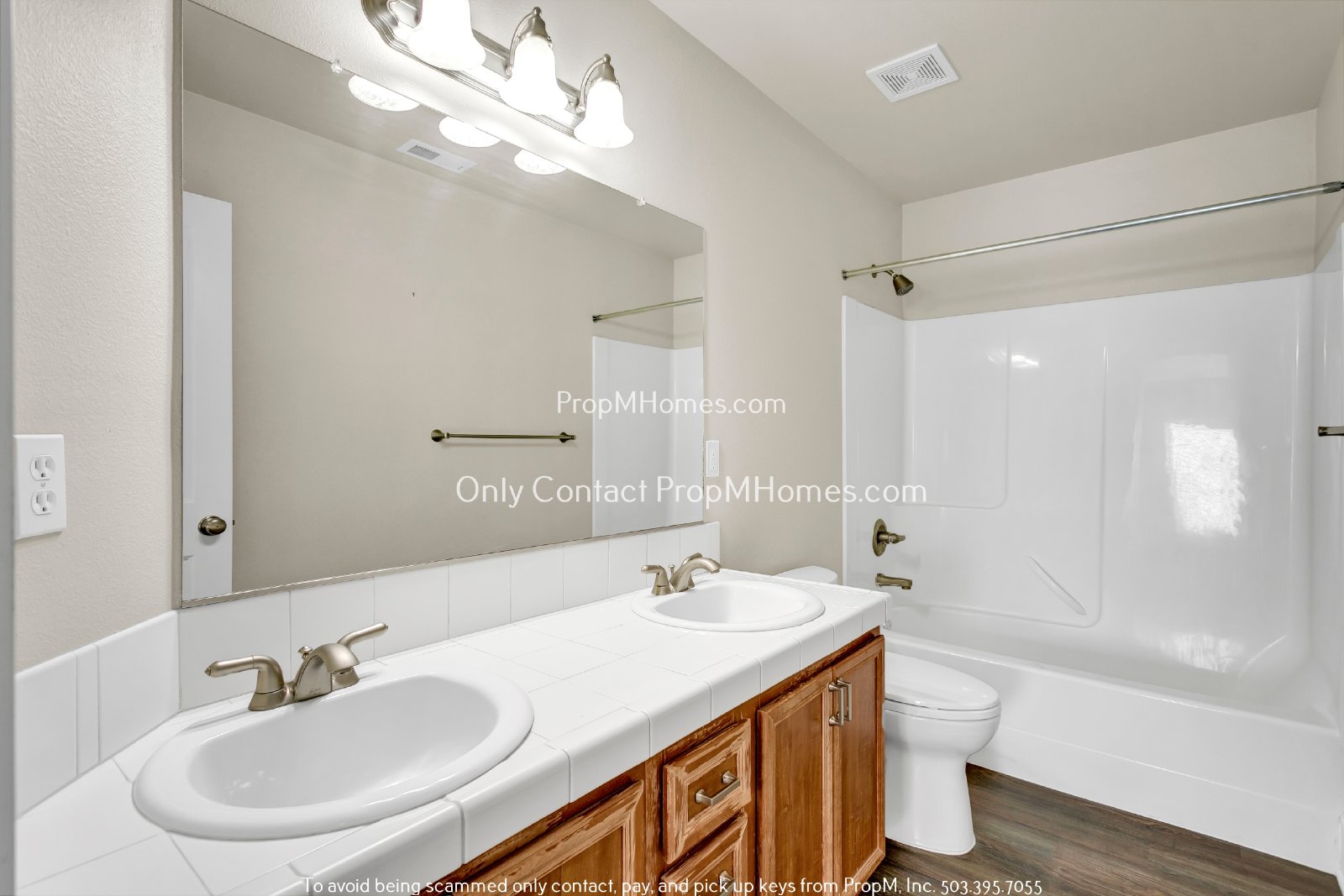 Beautifully Updated Home in Desirable Clackamas! + Solar property image