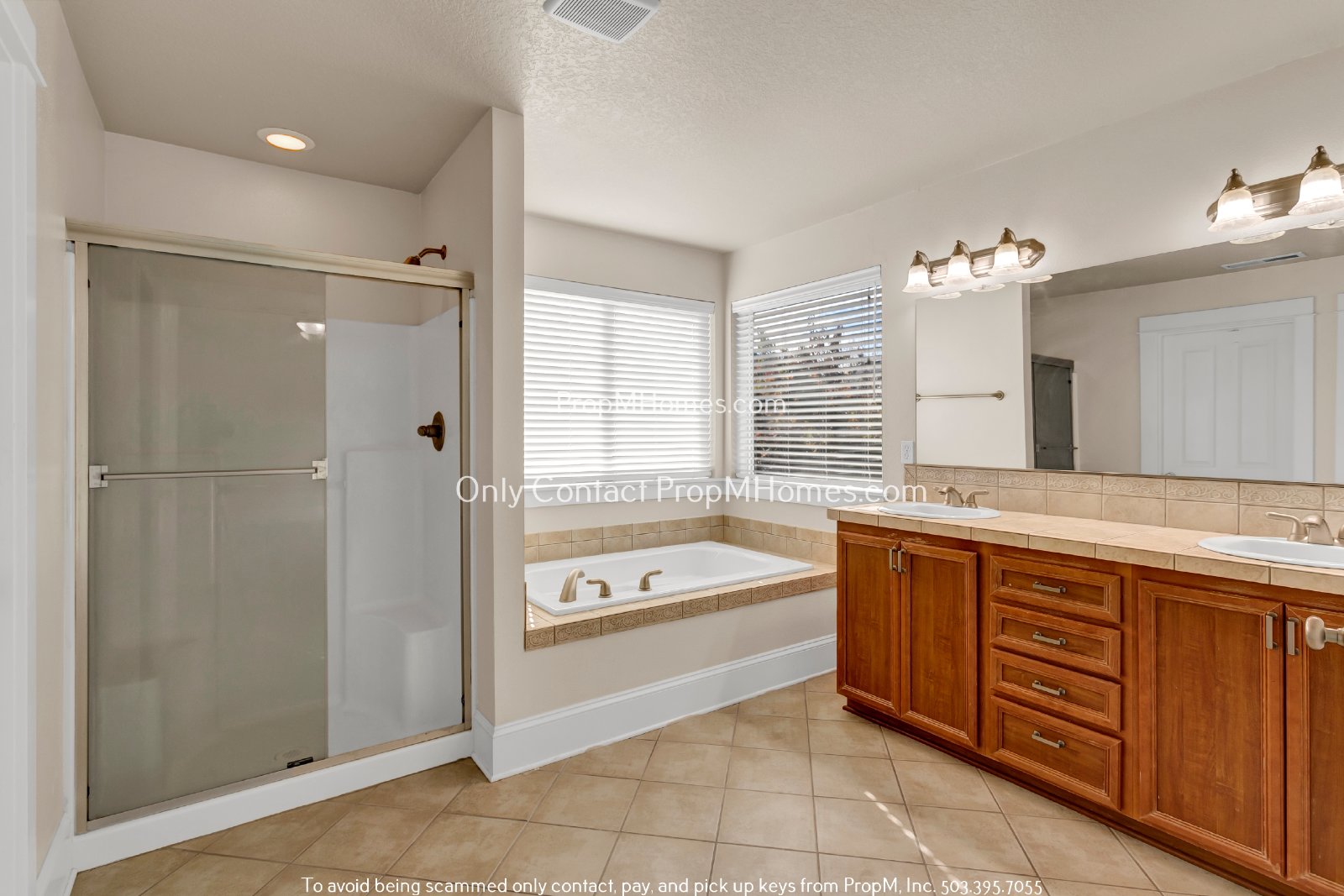 Beautifully Updated Home in Desirable Clackamas! + Solar property image