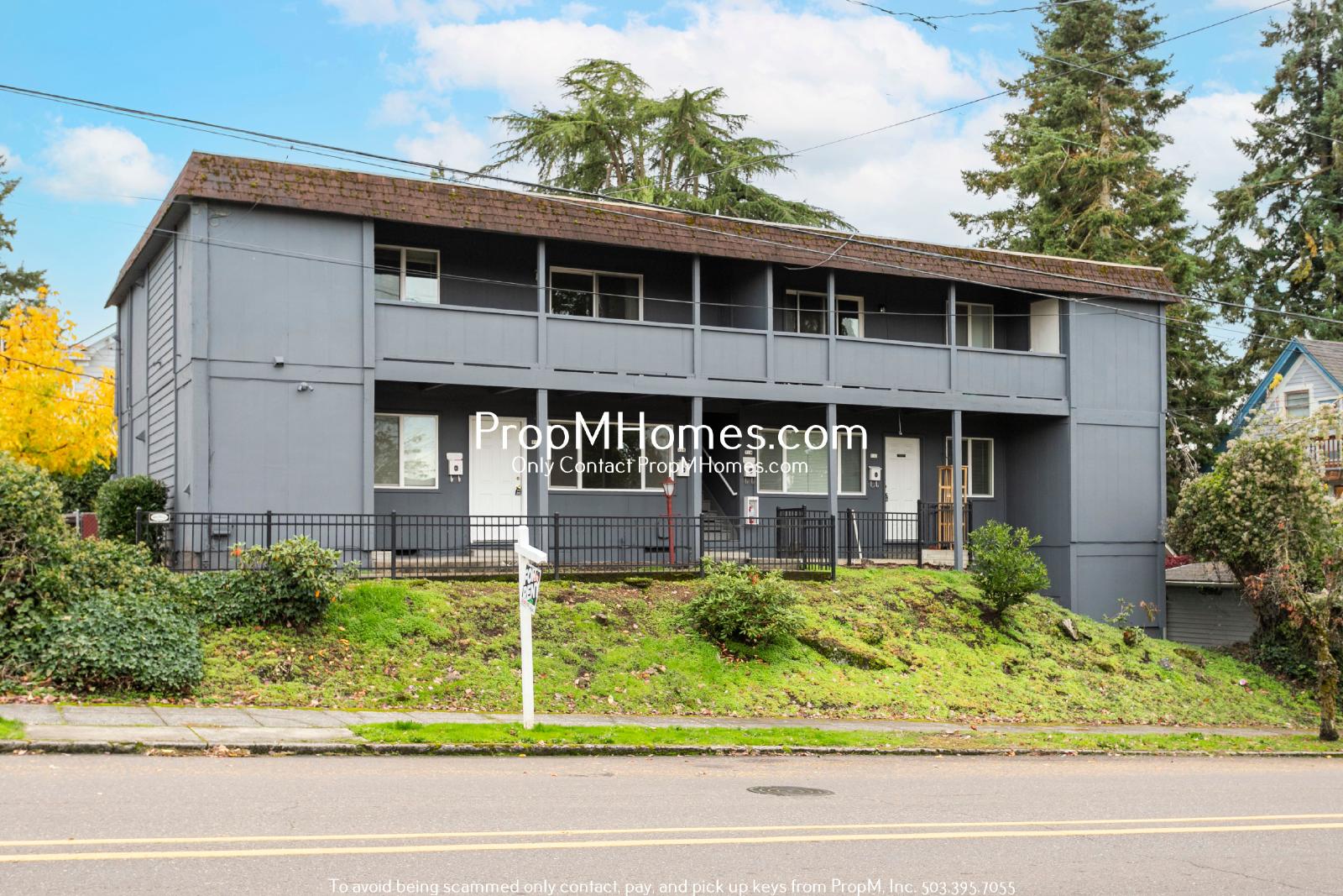 Updated 2BR in the Heart of Oregon City - NEW PHOTOS property image