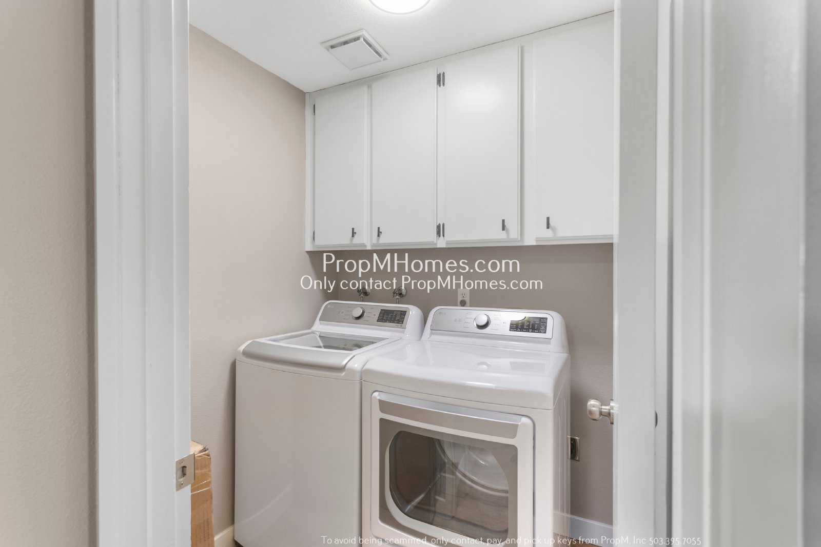 Updated Two Bedroom Duplex in Oak Grove! DEPOSIT SPECIAL property image