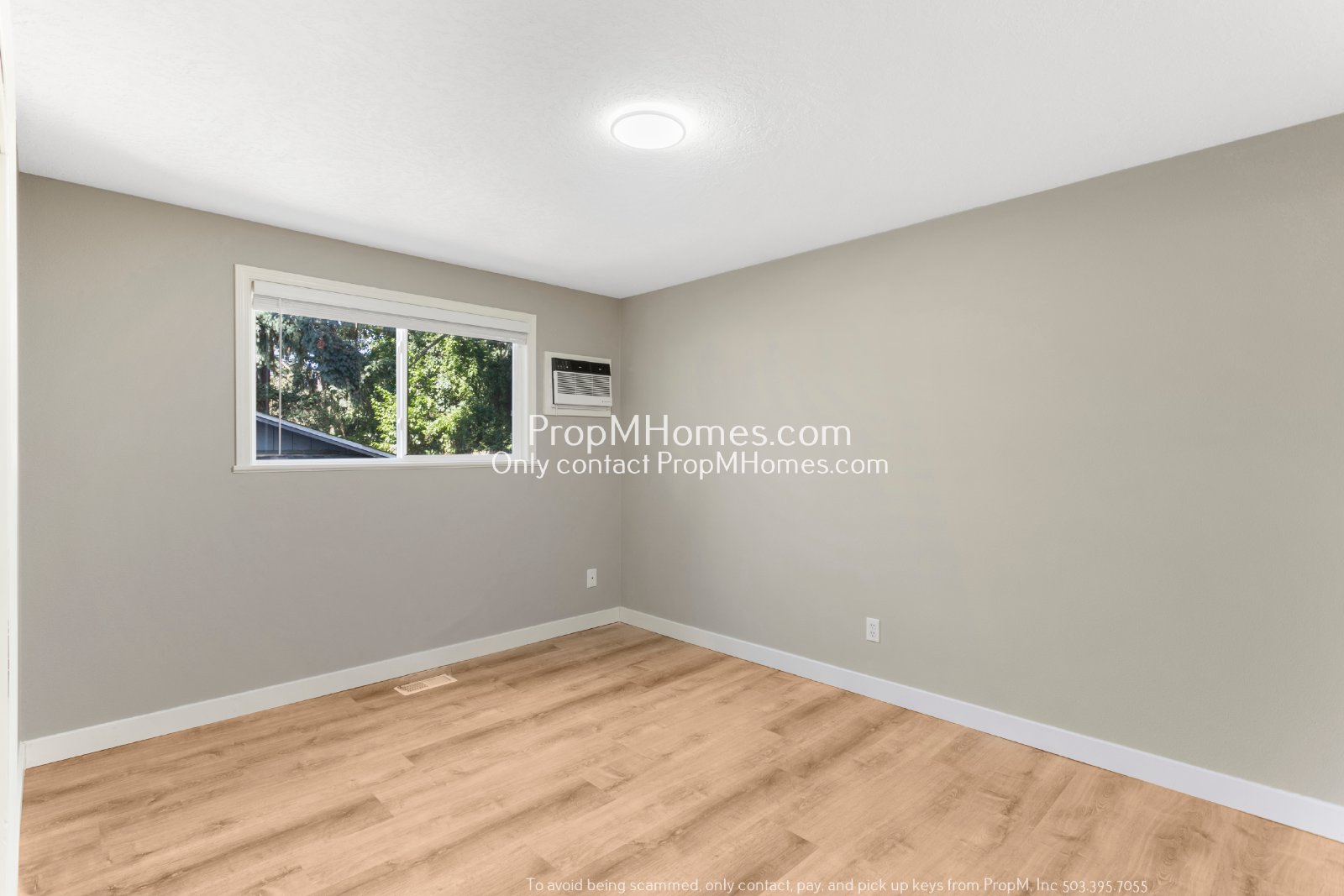 Updated Two Bedroom Duplex in Oak Grove! DEPOSIT SPECIAL property image