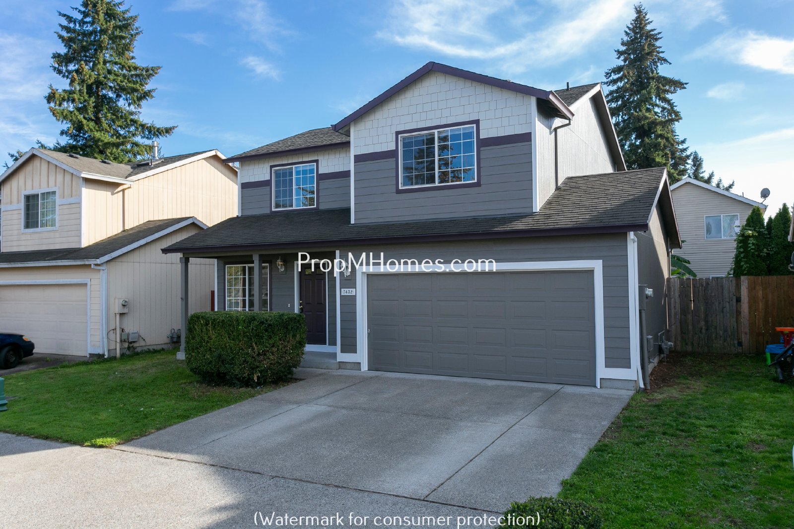 Beautiful Four Bedroom Home On A Quiet Street In SE Portland!! property image