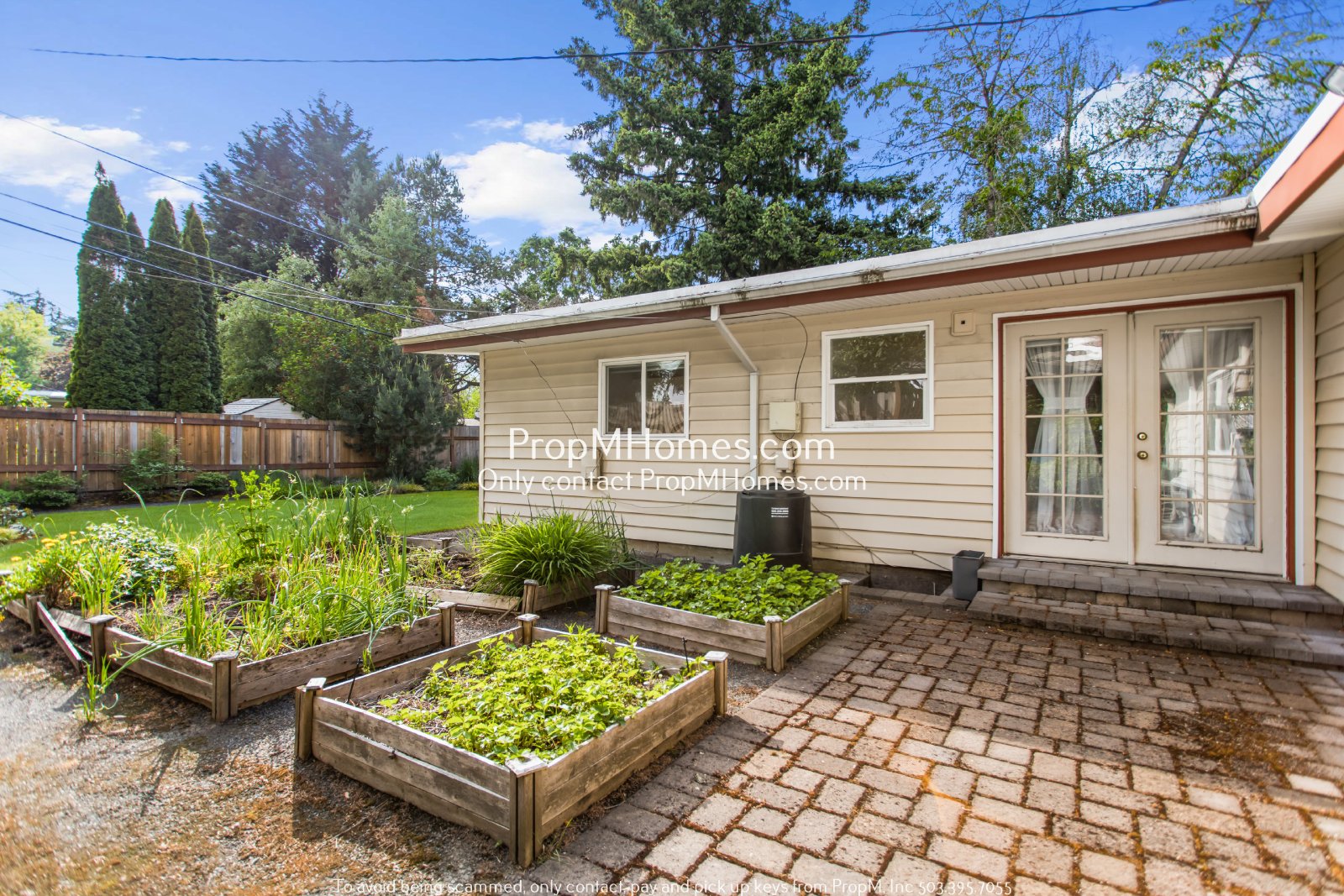 Mid-Century Dream Home: Three Bedrooms and an ADU Await! property image