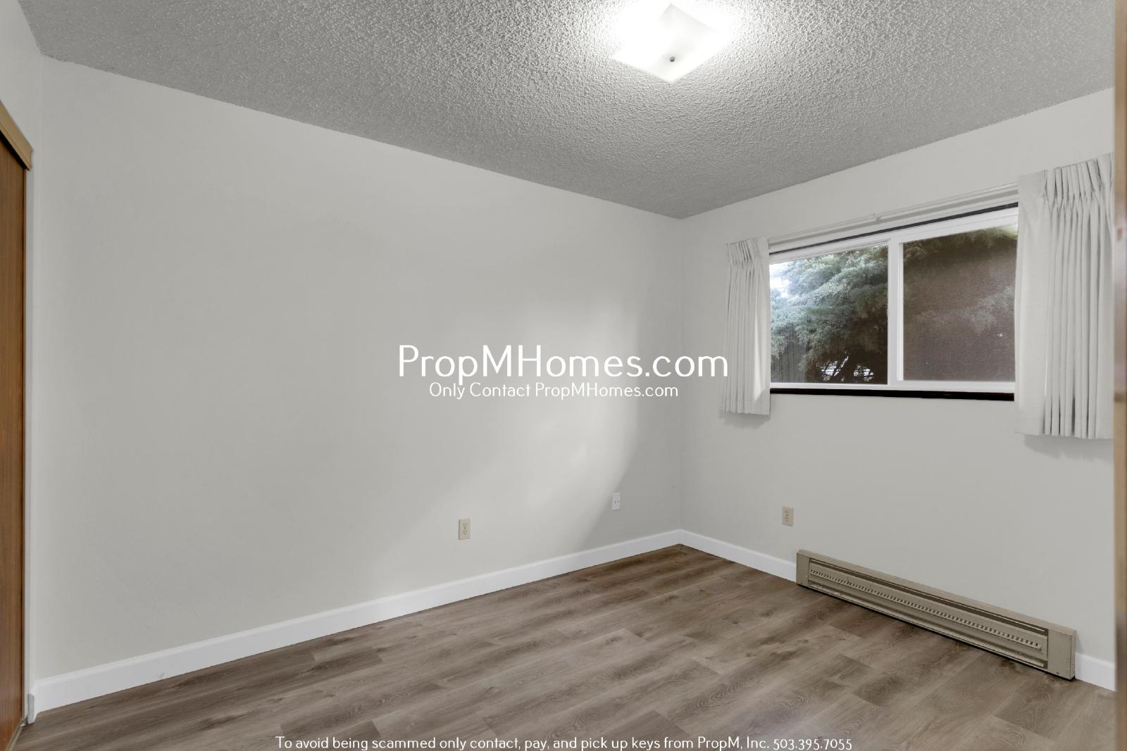 Remodeled Two Bedroom Duplex in Oregon City! property image