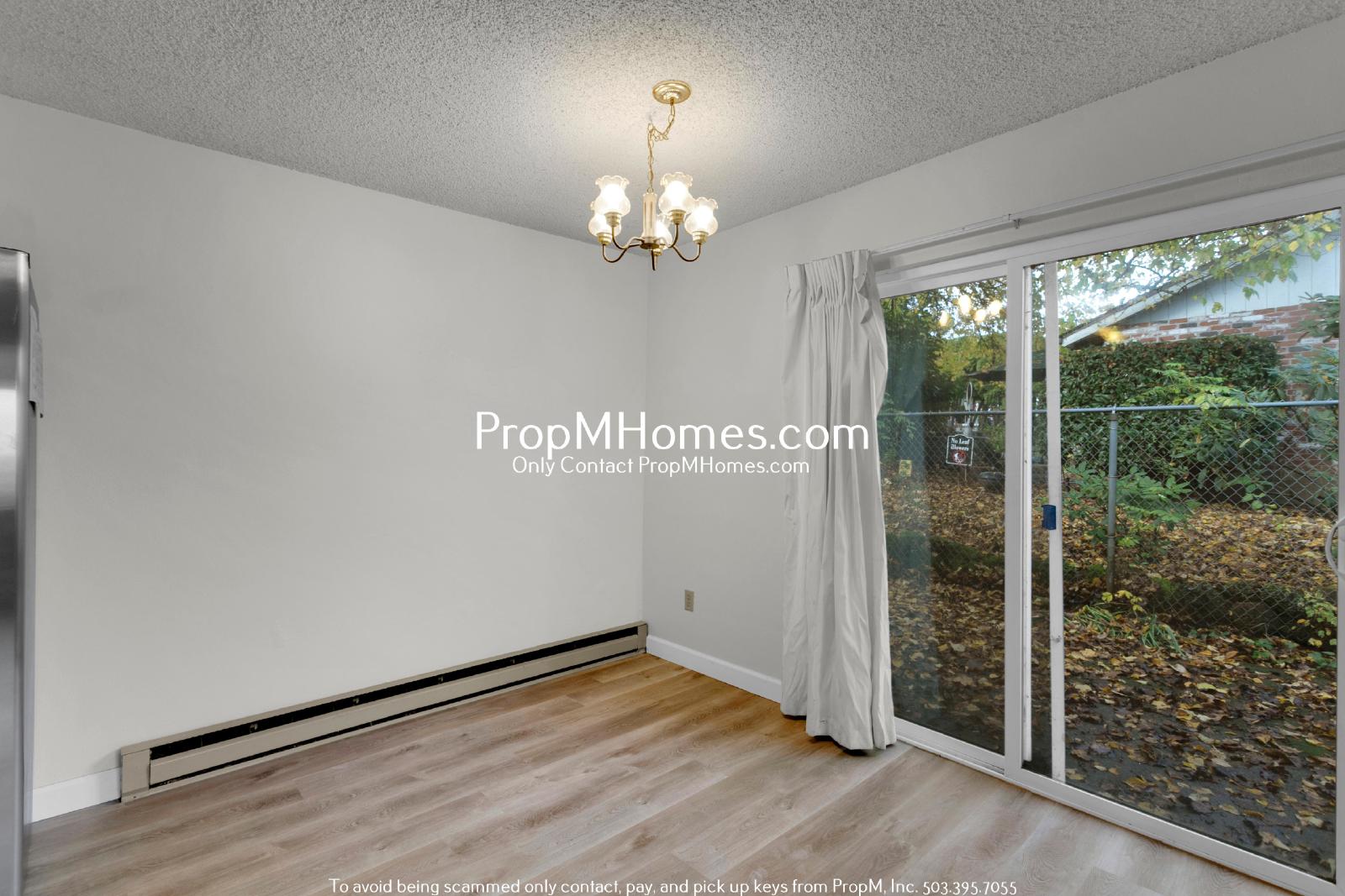 Remodeled Two Bedroom Duplex in Oregon City! property image