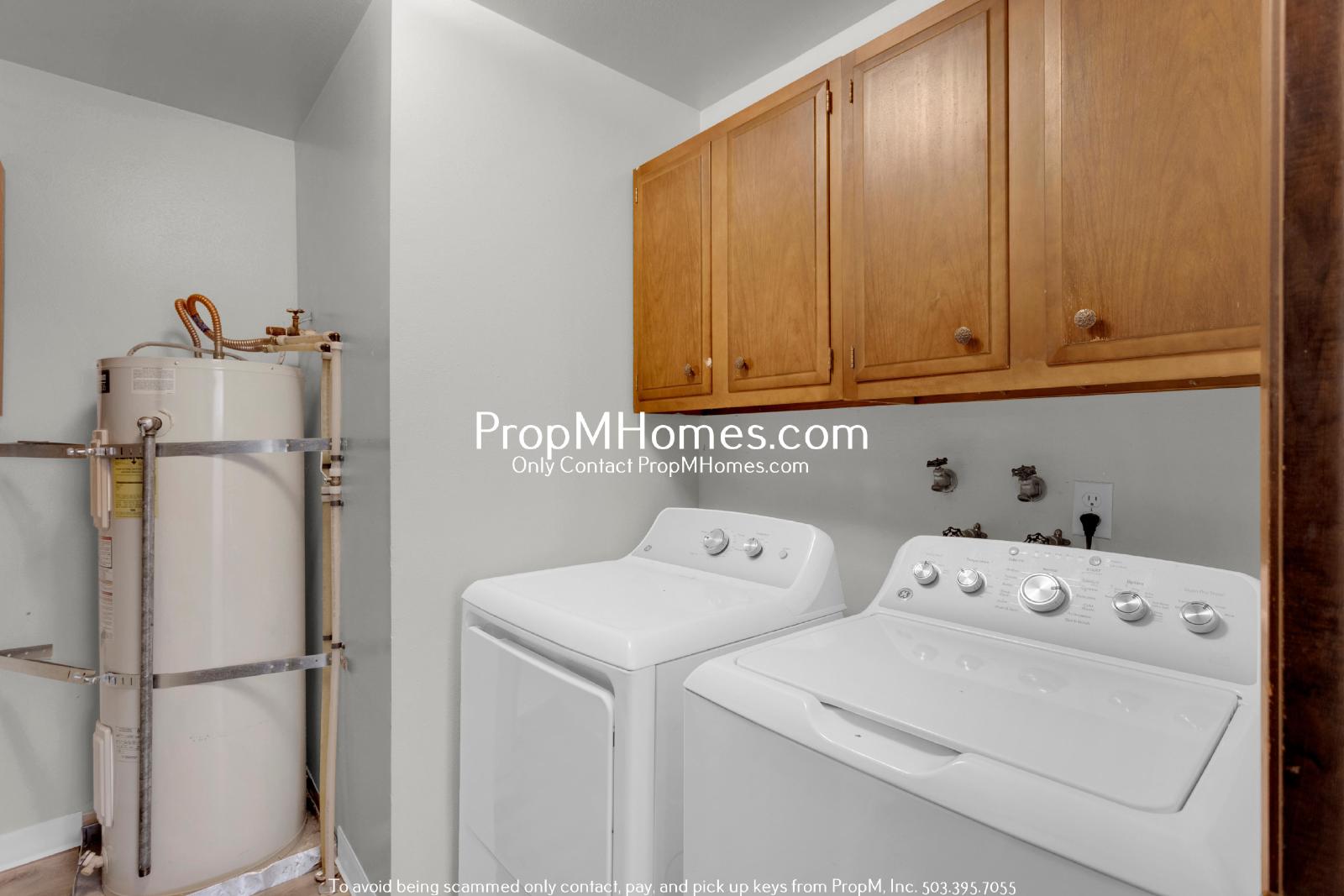Remodeled Two Bedroom Duplex in Oregon City! property image