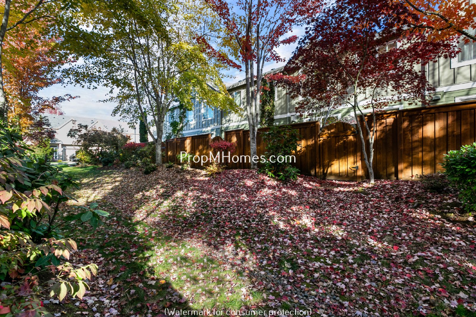 Spacious Three Bedroom Townhouse with Luxury Amenities in Aloha! property image