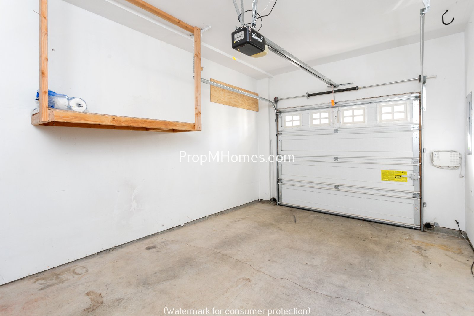 Spacious Three Bedroom Townhouse with Luxury Amenities in Aloha! property image