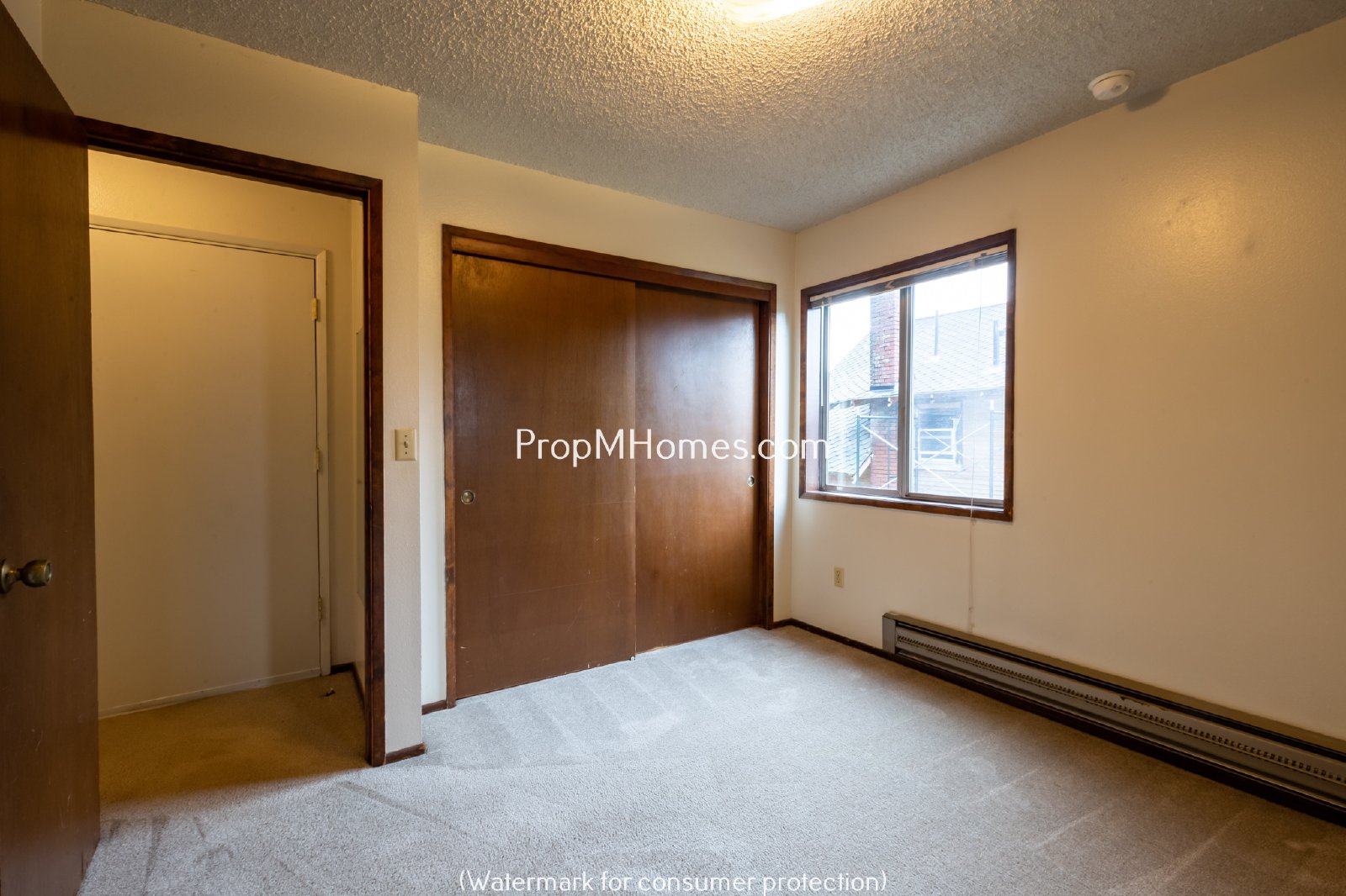 Cozy Hawthorne One Bedroom Apartment In Four-Plex property image