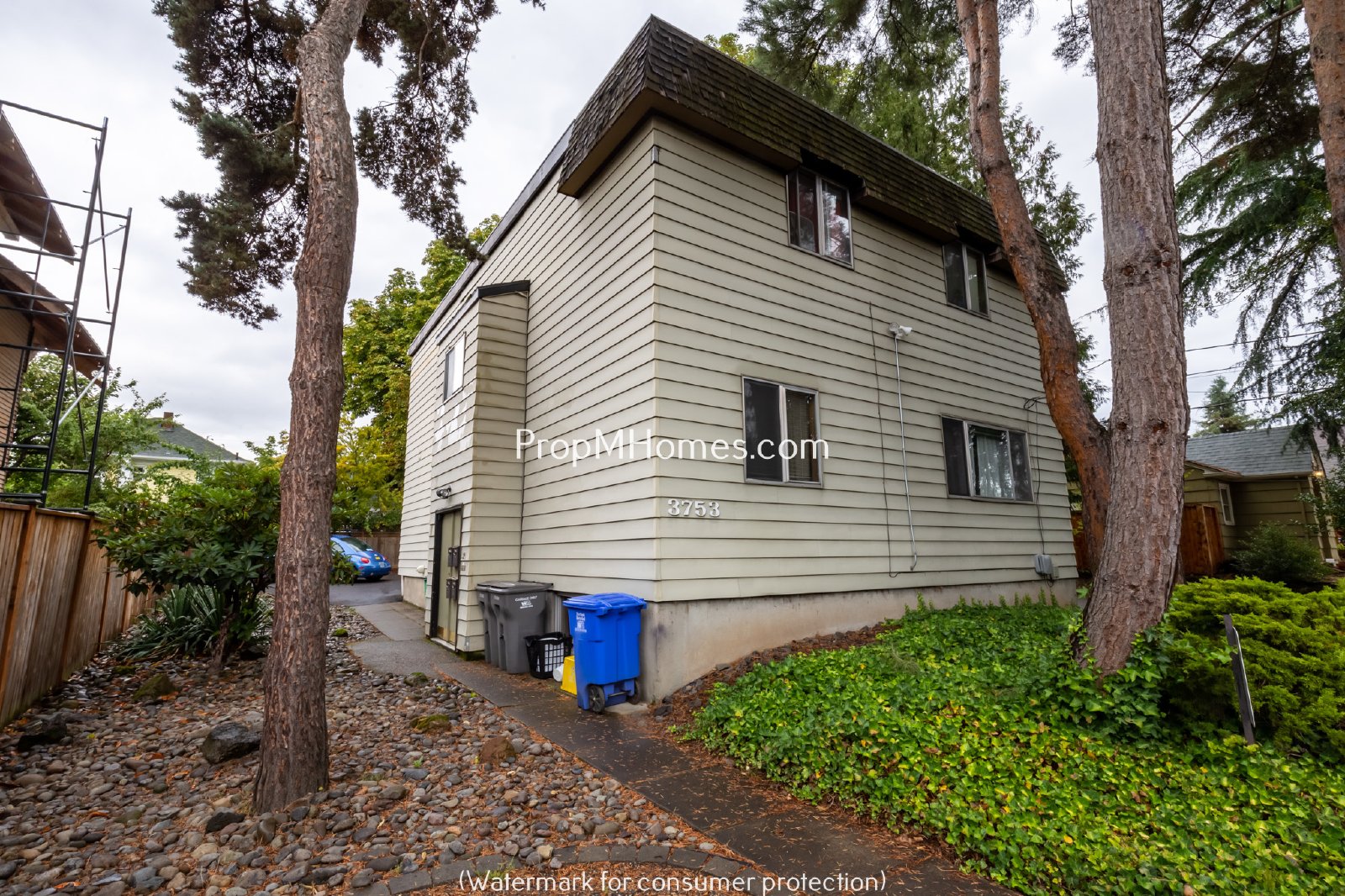 Cozy Hawthorne One Bedroom Apartment In Four-Plex property image