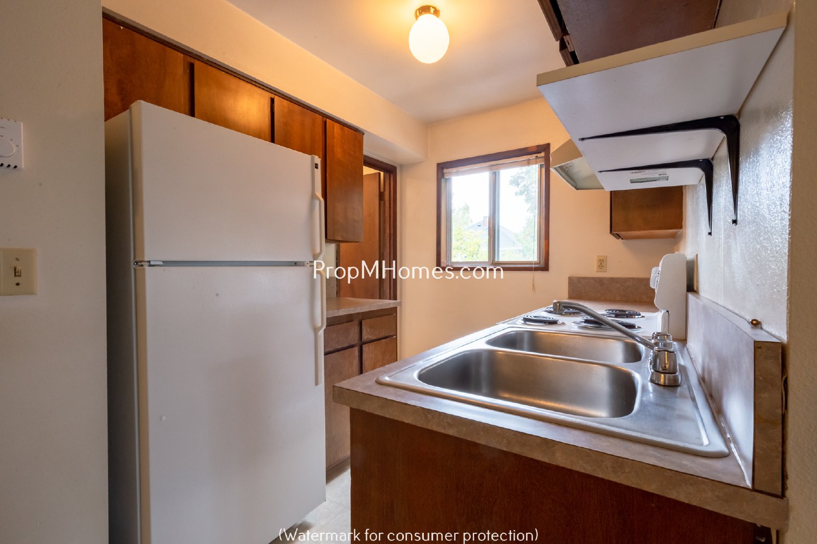 Cozy Hawthorne One Bedroom Apartment In Four-Plex property image