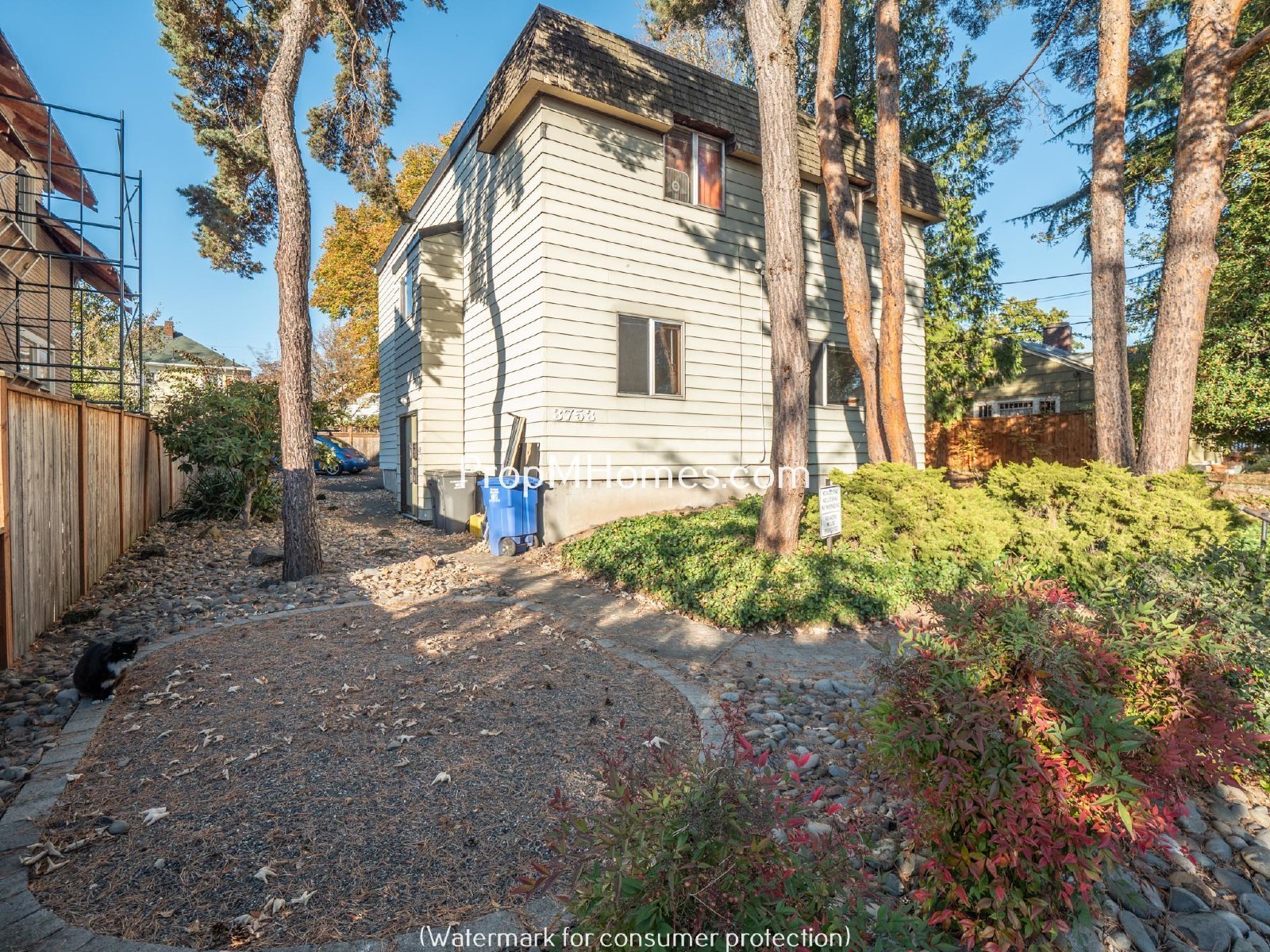 Cozy Hawthorne One Bedroom Apartment In Four-Plex property image