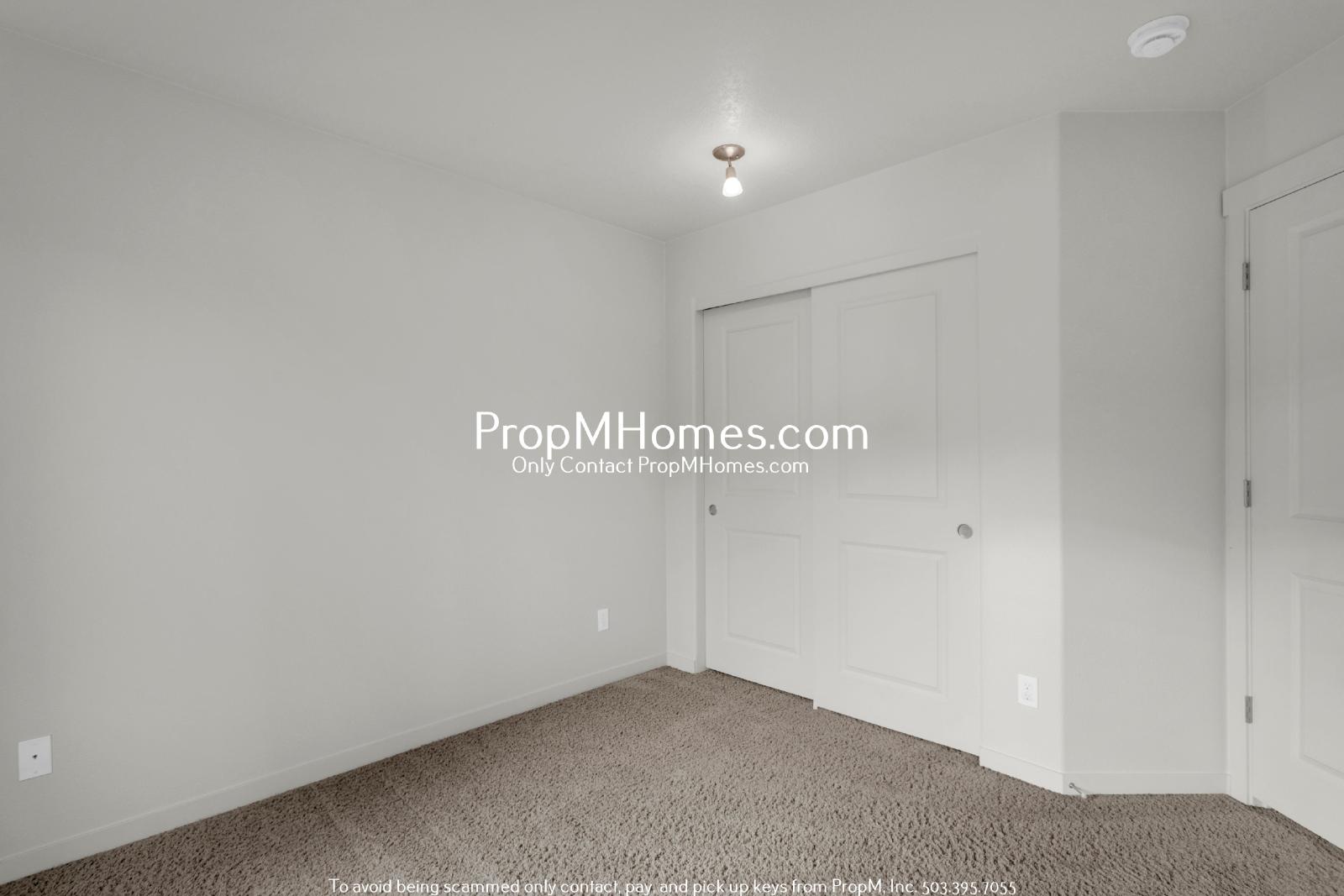 Stunning Three Bedroom Home in Villebois - $250 Gift Card Upon January Move-in! property image