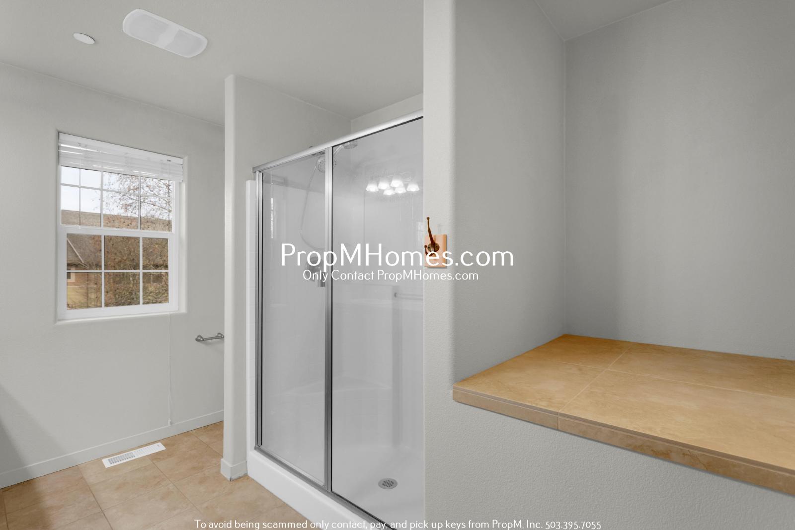 Stunning Three Bedroom Home in Villebois - $250 Gift Card Upon January Move-in! property image