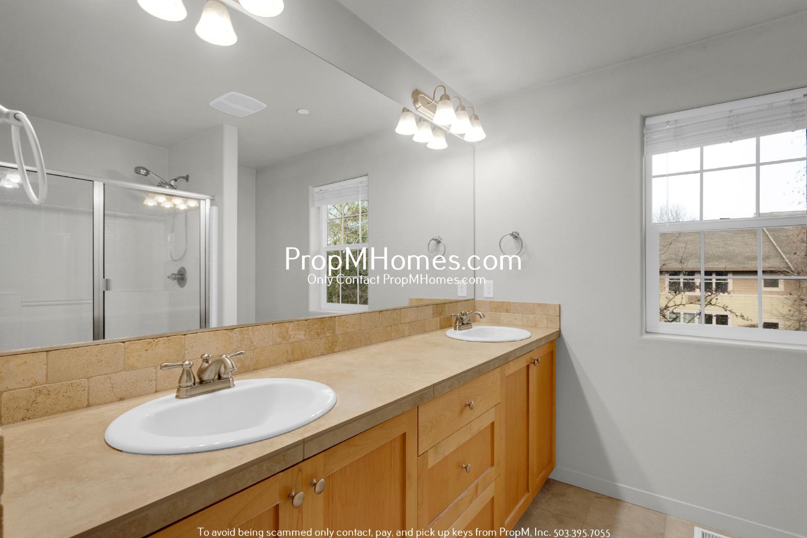 Stunning Three Bedroom Home in Villebois - $250 Gift Card Upon January Move-in! property image