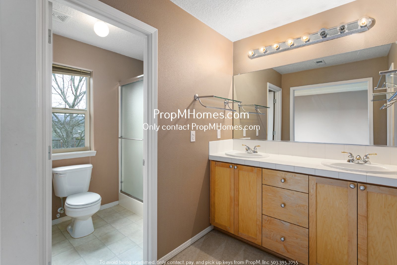 Colorful Four Bedroom Home In Bethany W/ Spacious Backyard! property image