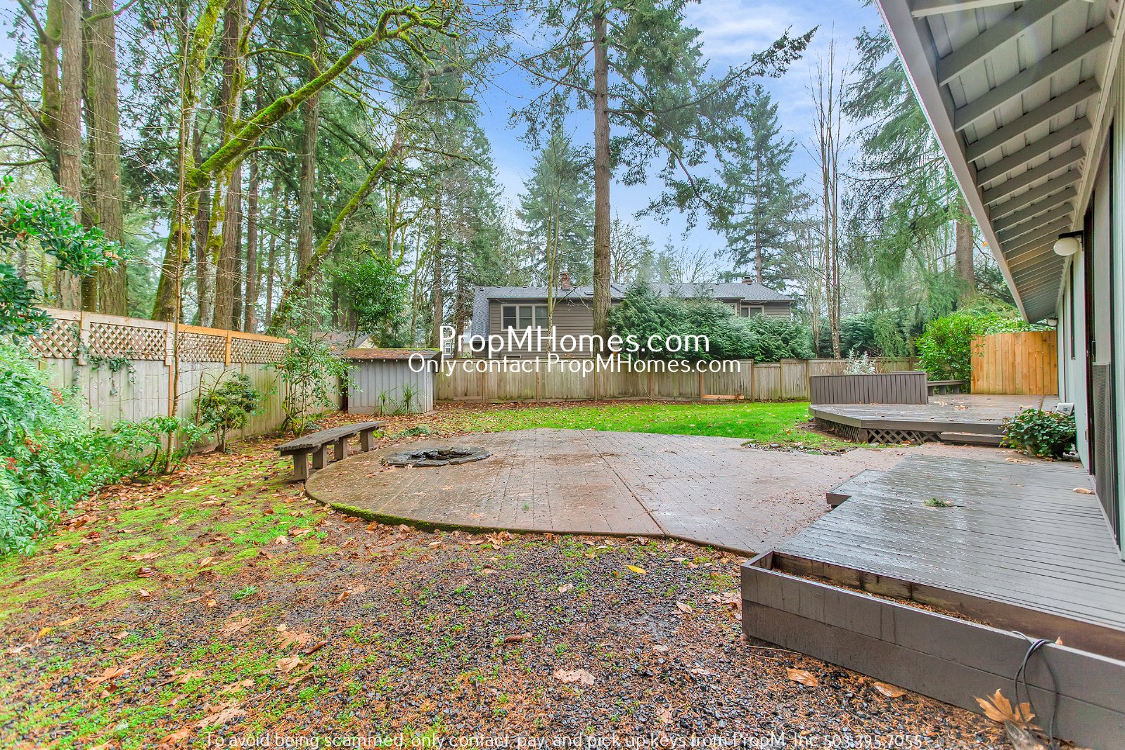 Lake Oswego Beauty! Three Bedroom Ranch Style On 1/4 Acre! property image