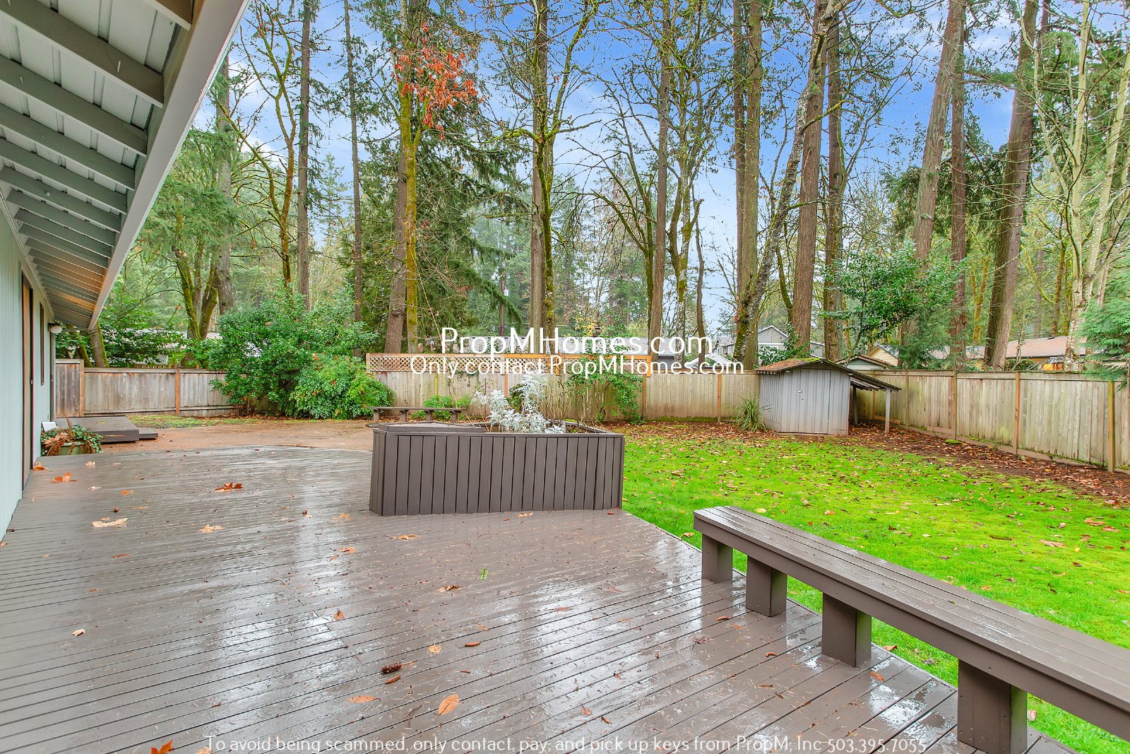Lake Oswego Beauty! Three Bedroom Ranch Style On 1/4 Acre! property image