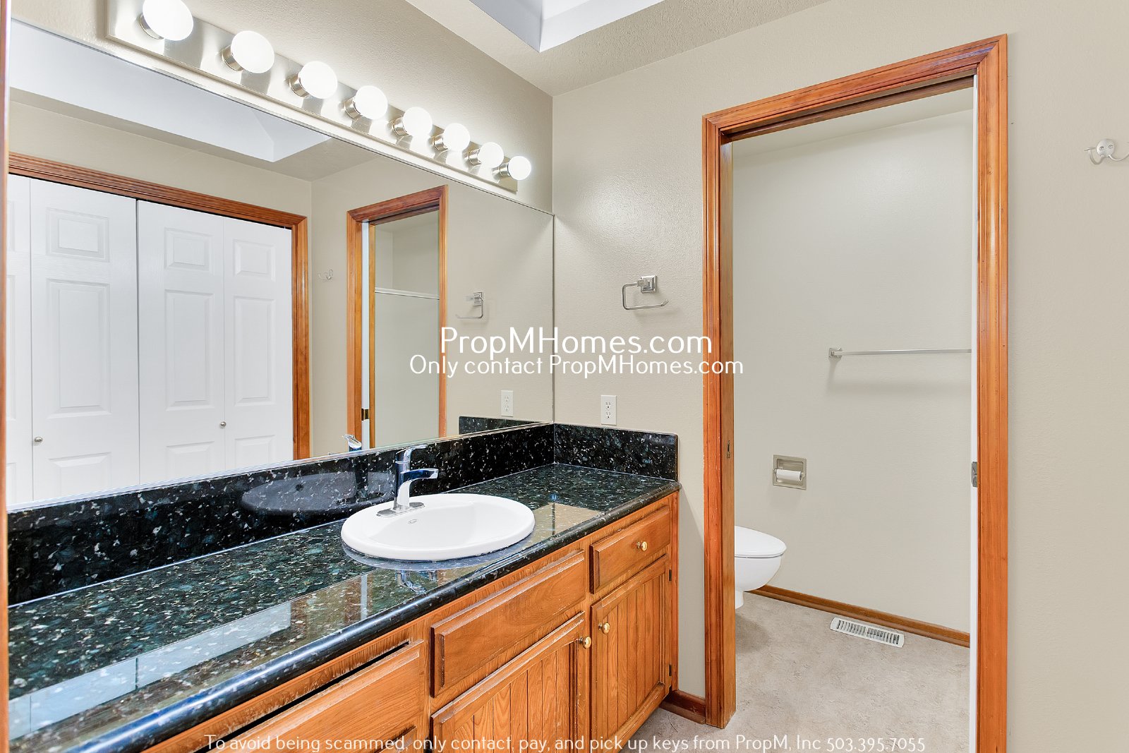 Lake Oswego Beauty! Three Bedroom Ranch Style On 1/4 Acre! property image