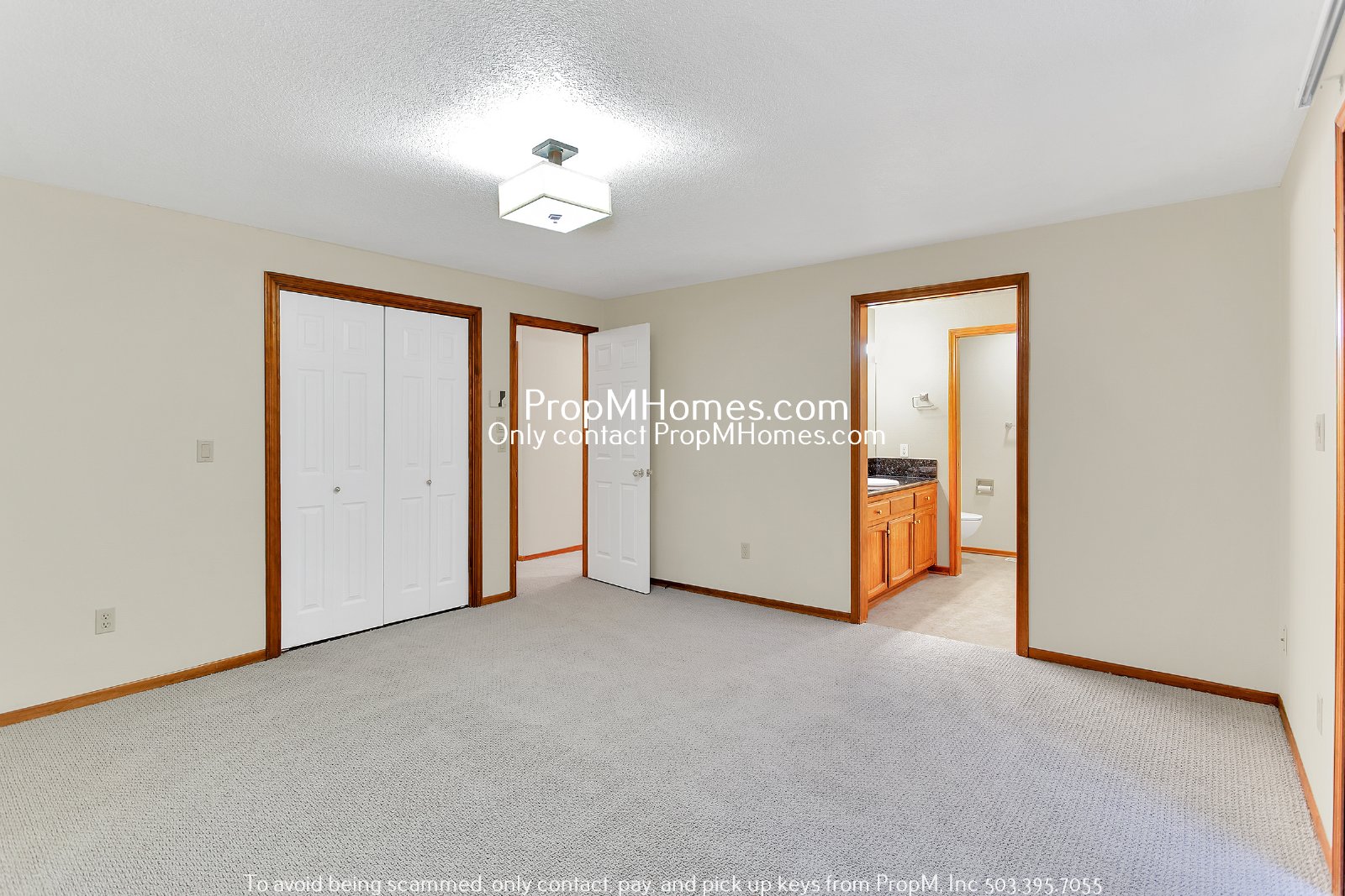 Lake Oswego Beauty! Three Bedroom Ranch Style On 1/4 Acre! property image