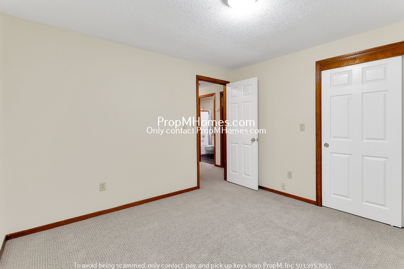 Lake Oswego Beauty! Three Bedroom Ranch Style On 1/4 Acre! property image