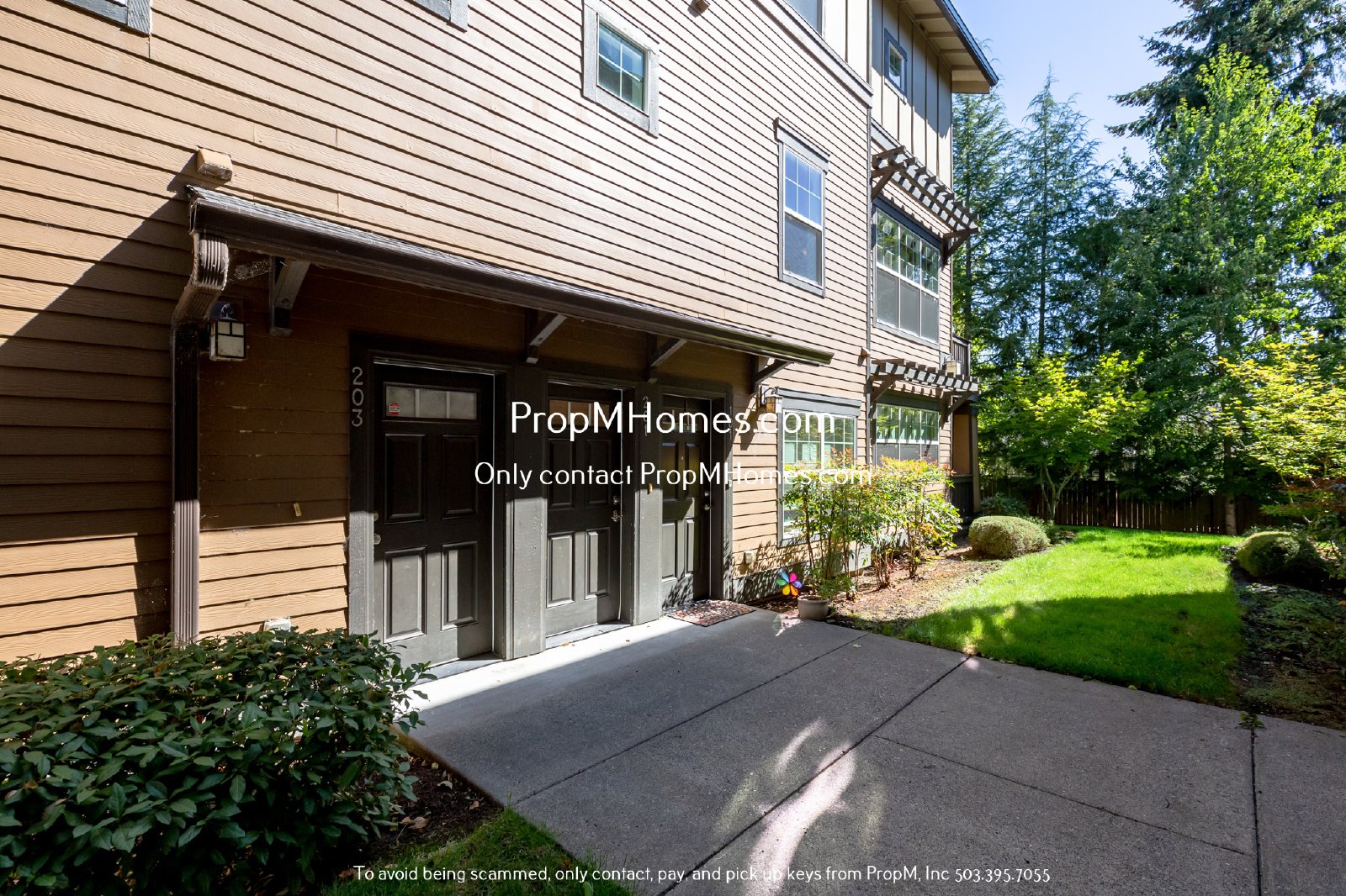 Spacious Three Bedroom Condo In Sherwood! property image