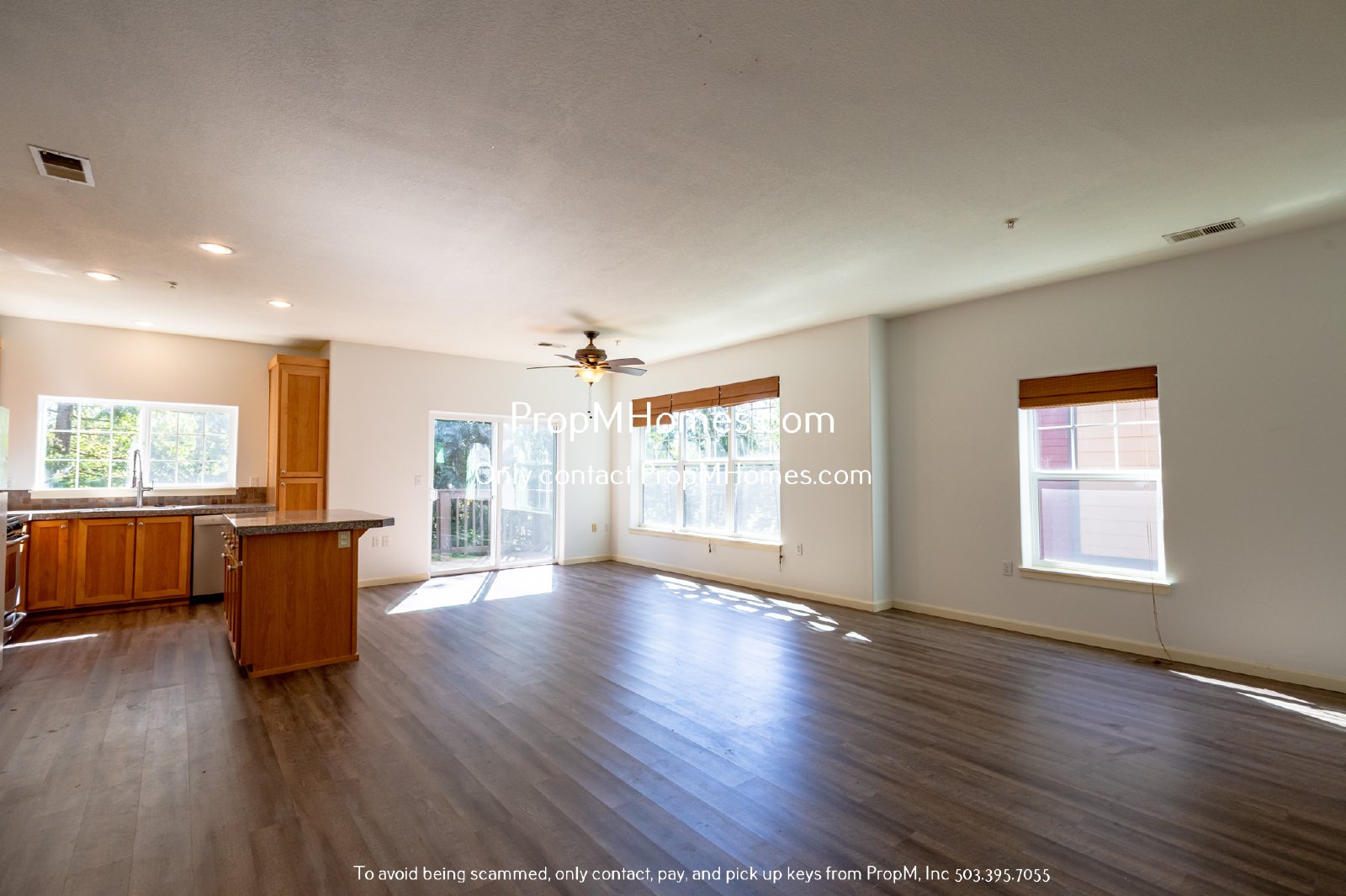 Spacious Three Bedroom Condo In Sherwood! property image