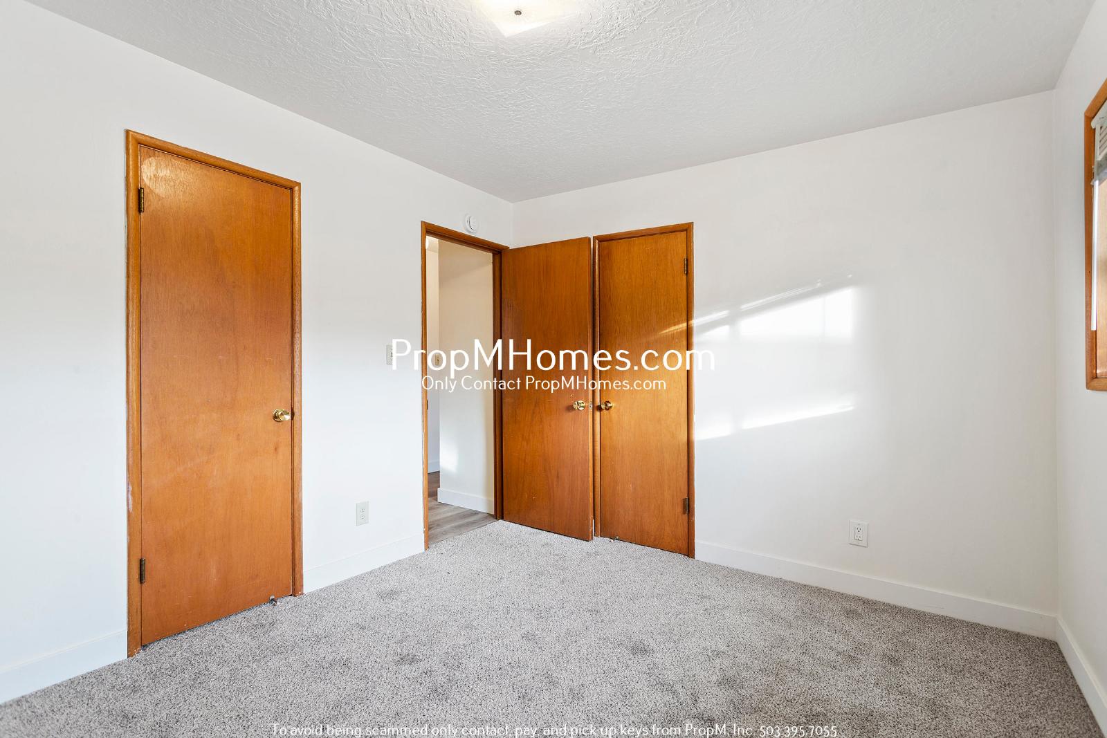 Charming Two Bedroom Duplex in Vose Neighborhood - Corner Lot! property image