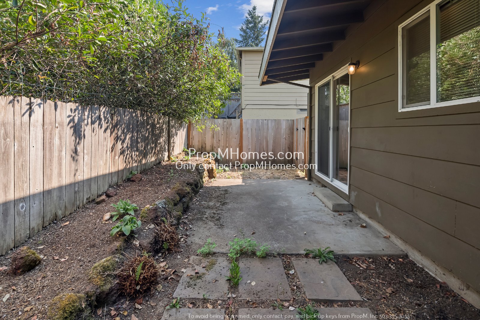 Urban Oasis in Mt. Tabor: Sunlit One-Bedroom End Unit! property image