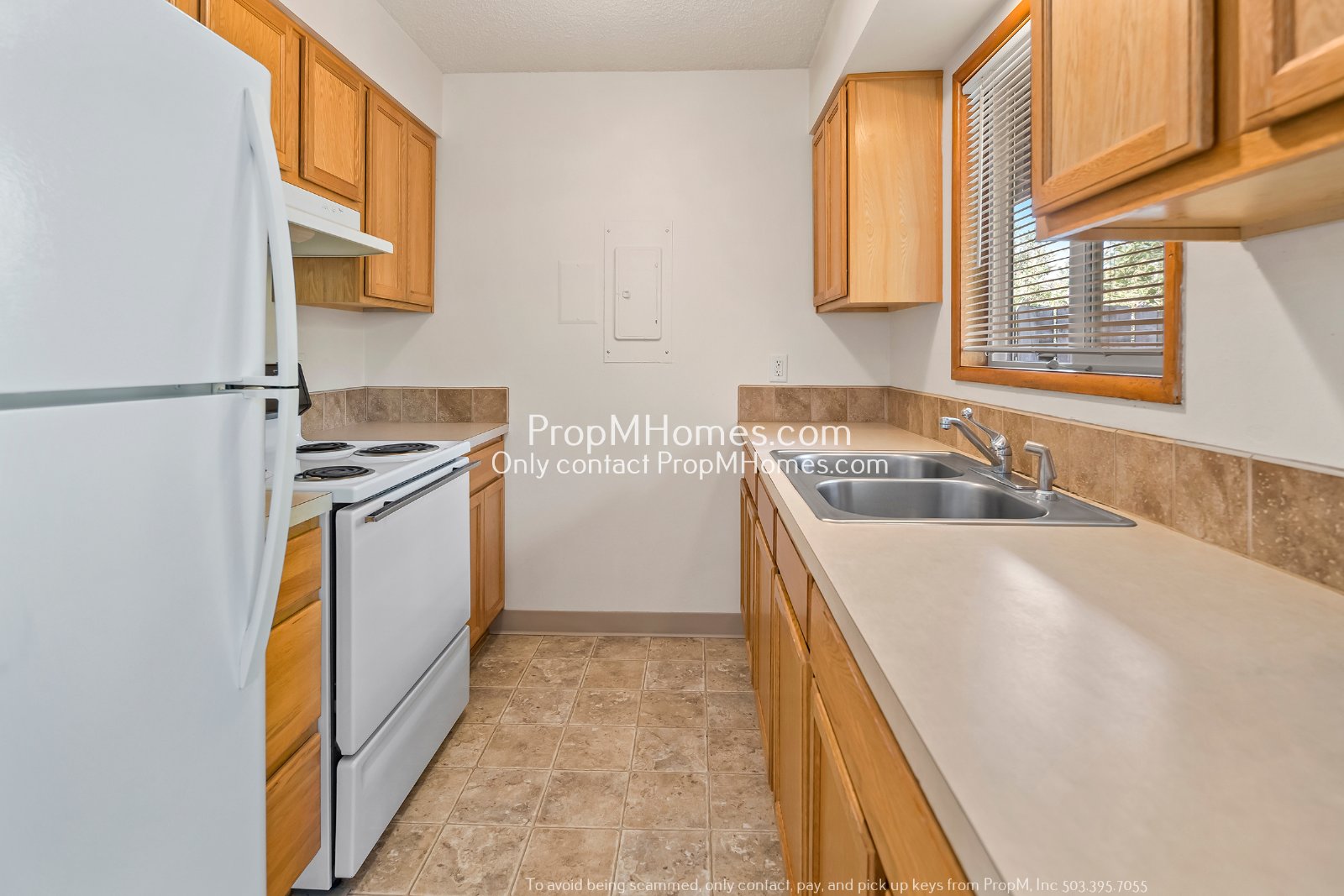 Urban Oasis in Mt. Tabor: Sunlit One-Bedroom End Unit! property image