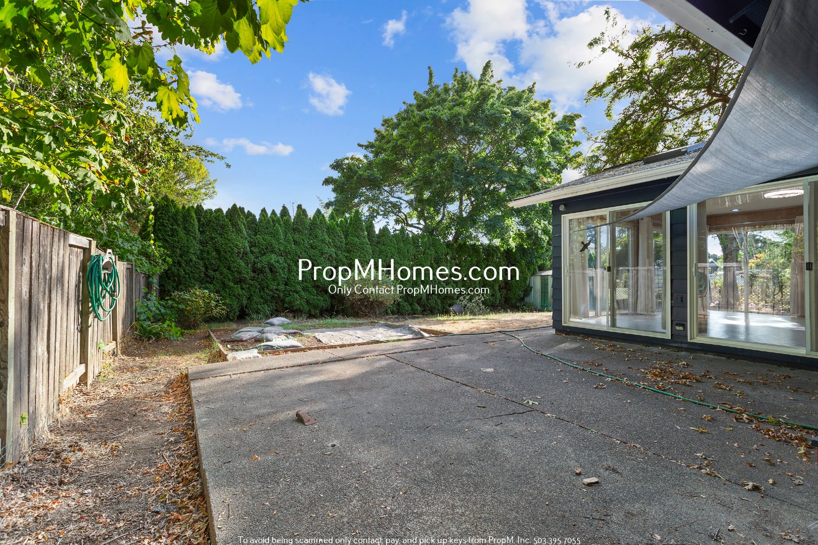 Beautiful Three Bedroom Home in Hillsboro w/ Sunroom! property image