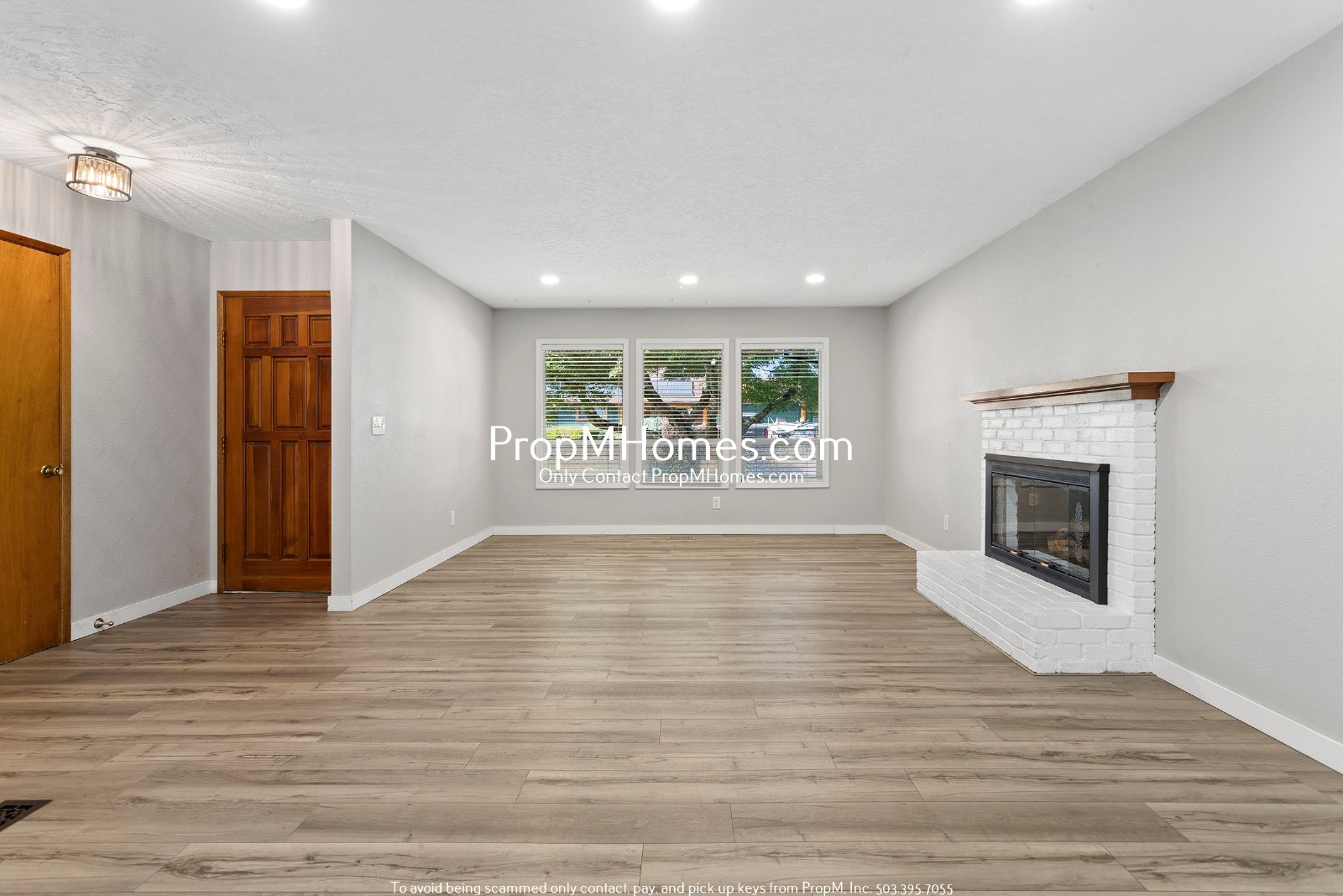 Beautiful Three Bedroom Home in Hillsboro w/ Sunroom! property image