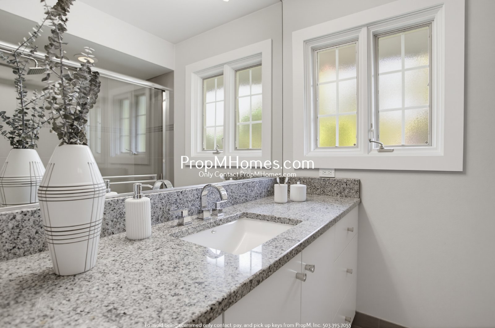 Beautiful Lake Oswego Home with 4 Bedrooms, 3 Baths & Entertaining Spaces property image