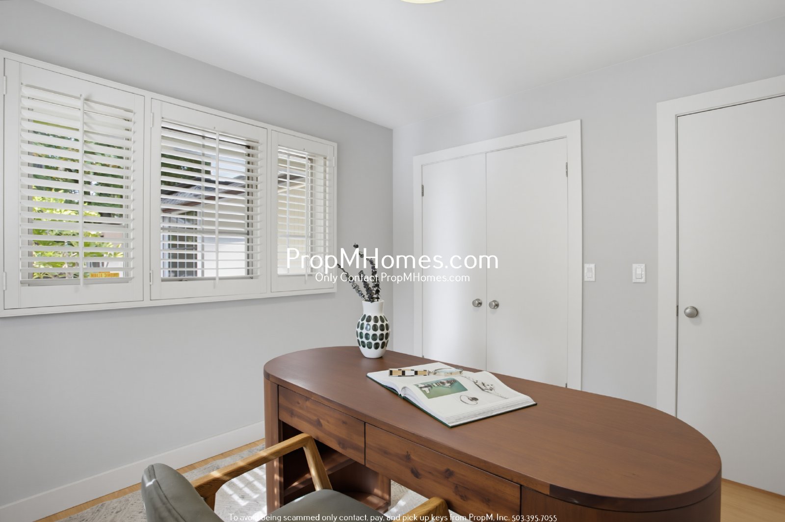 Beautiful Lake Oswego Home with 4 Bedrooms, 3 Baths & Entertaining Spaces property image