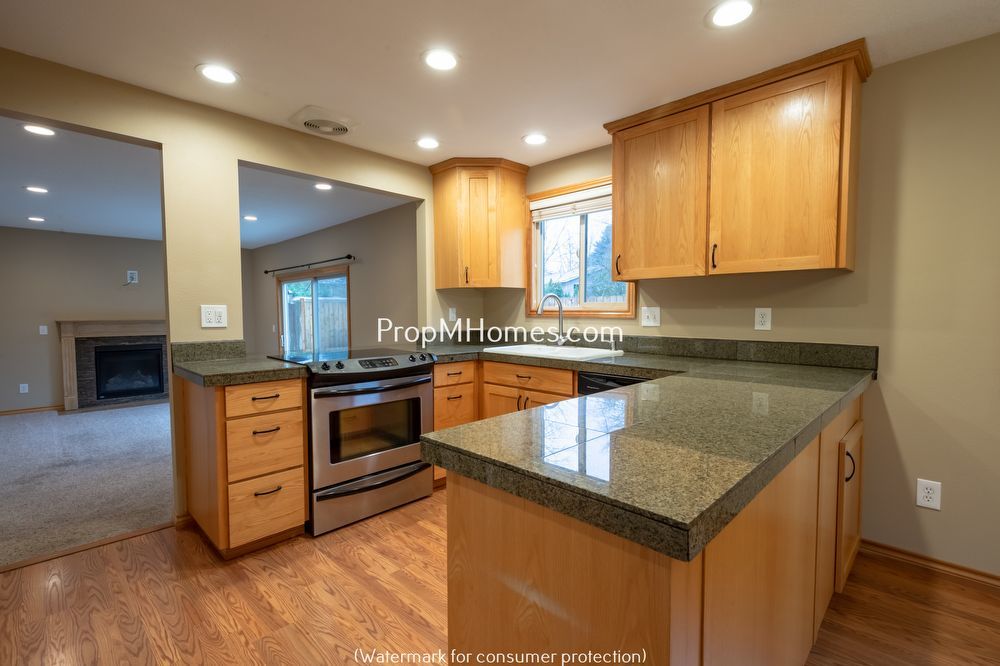 Beautiful Ranch Style Three Bedroom Home In Tualatin! property image