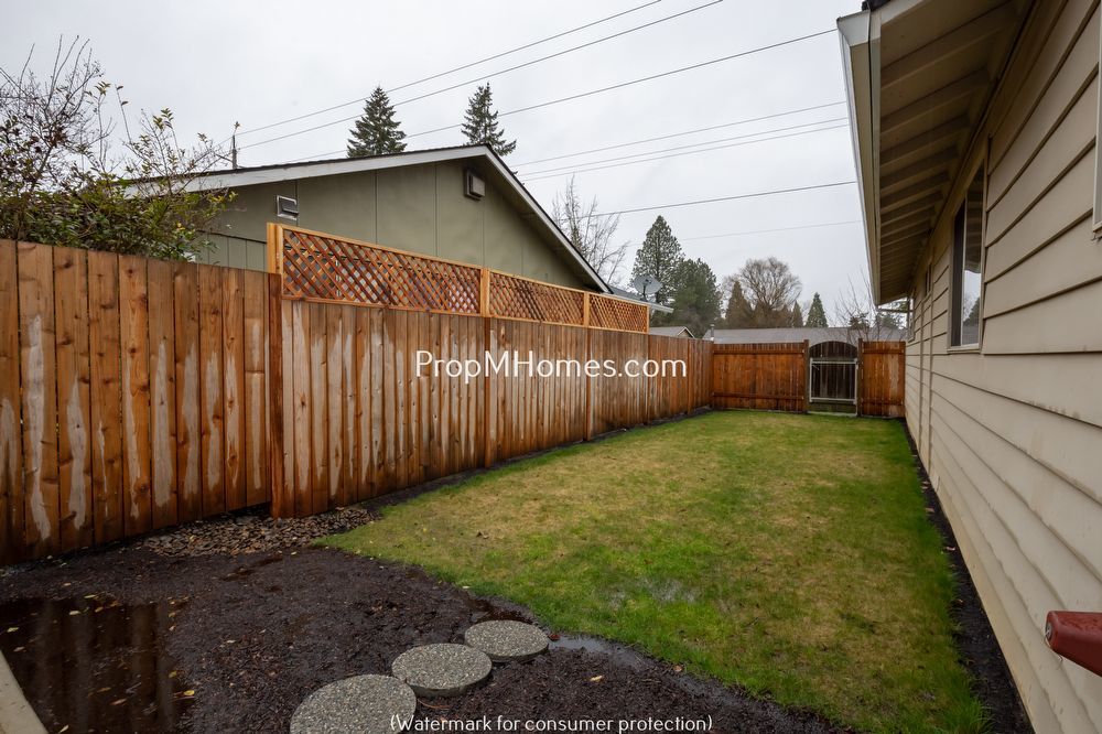 Beautiful Ranch Style Three Bedroom Home In Tualatin! property image