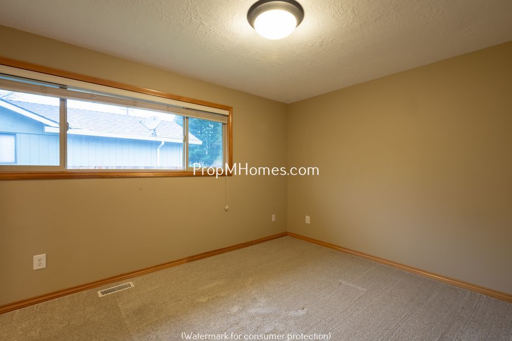 Beautiful Ranch Style Three Bedroom Home In Tualatin! property image
